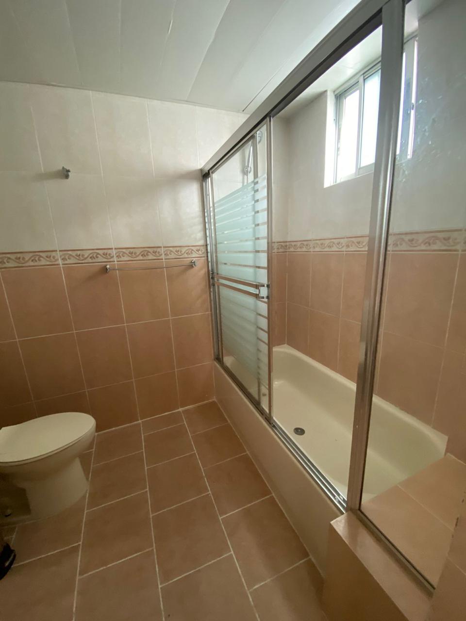 apartamentos - ALQUILO APARTAMENTO CON VISTA AL MAR  EN GAZCUE 8
