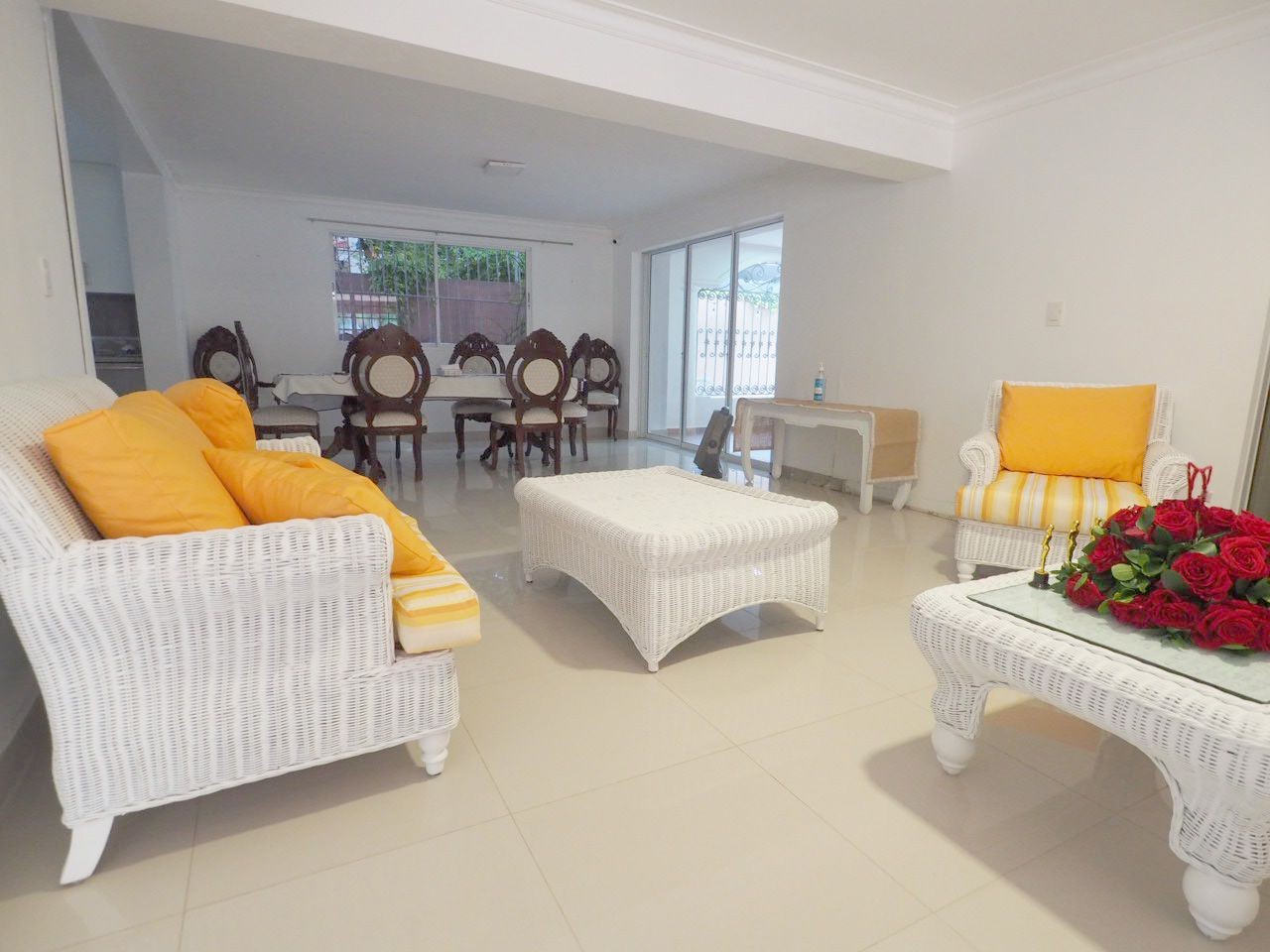 casas - Cerros de Altos de Arroyo Hondo lll de 6 habitaciones 6 parqueos patio 2