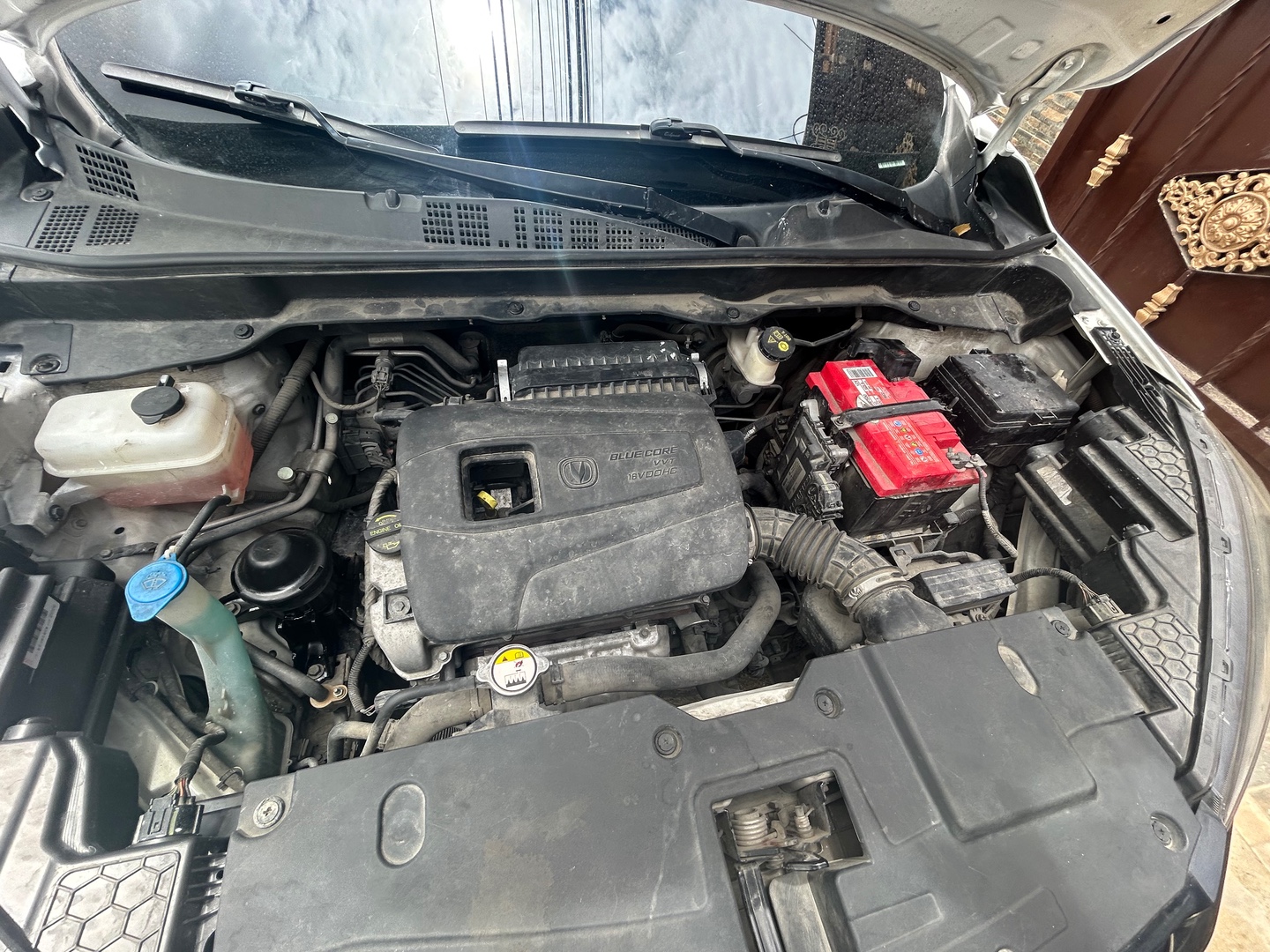 jeepetas y camionetas - Vendo vehículo de oportunidad Changan CS15 año 2022 8
