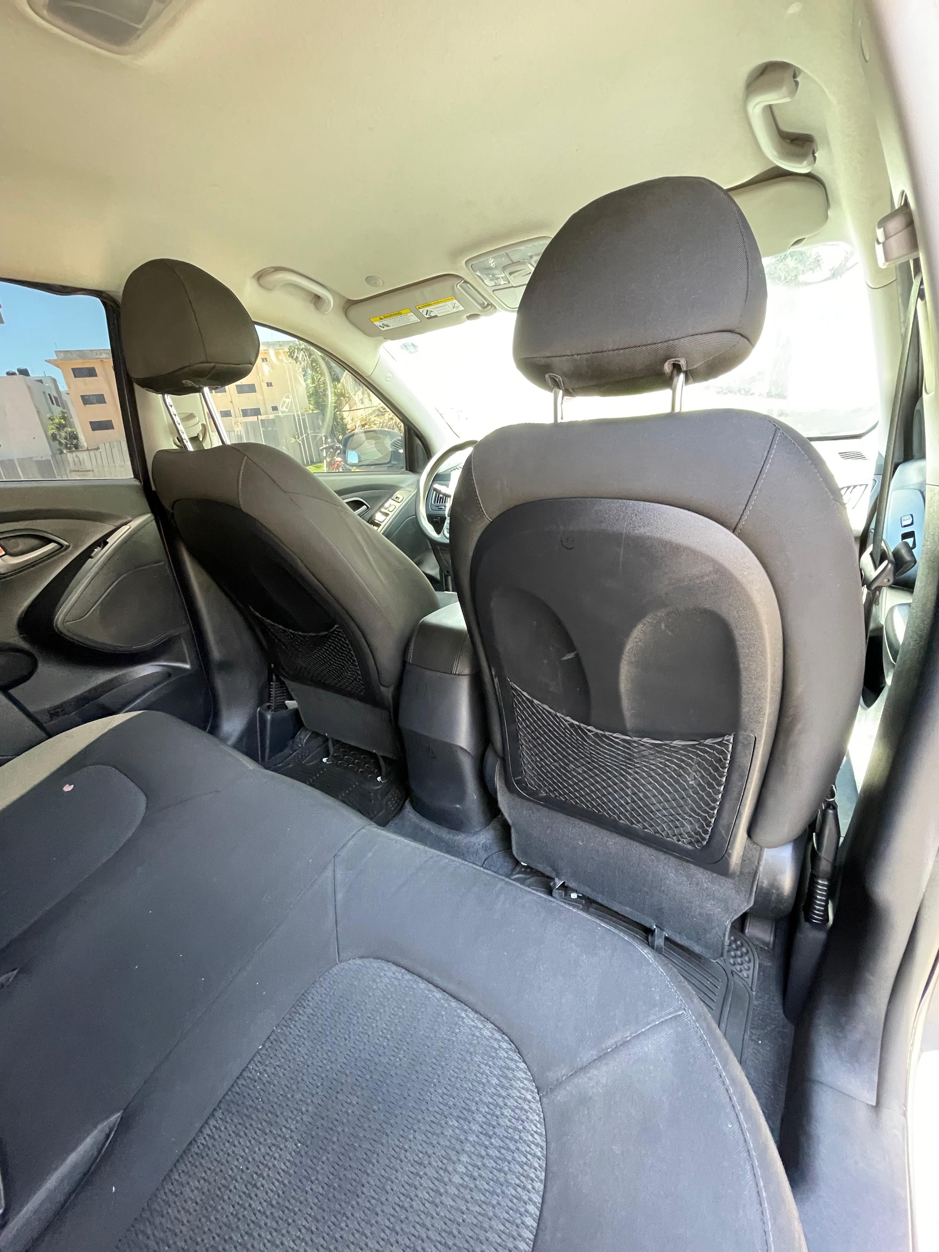 jeepetas y camionetas - HYUNDAI TUCSON 2014 UNICA DUEÑA EXCELENTES NUEVA 2