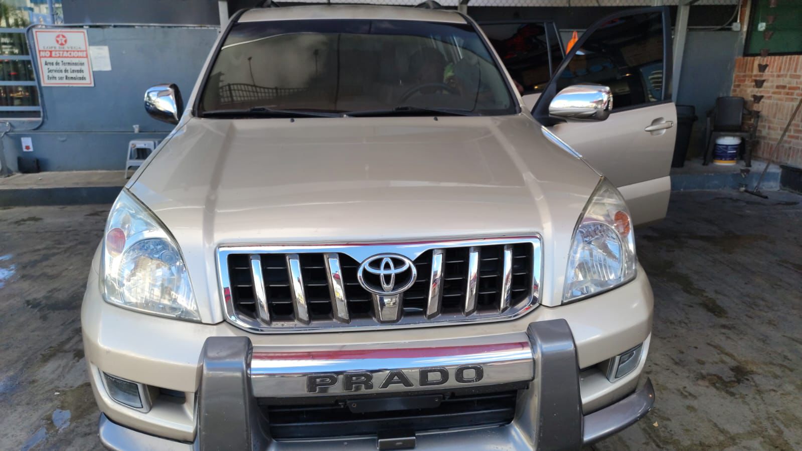 jeepetas y camionetas - Toyota land cruicer prado 2006 5