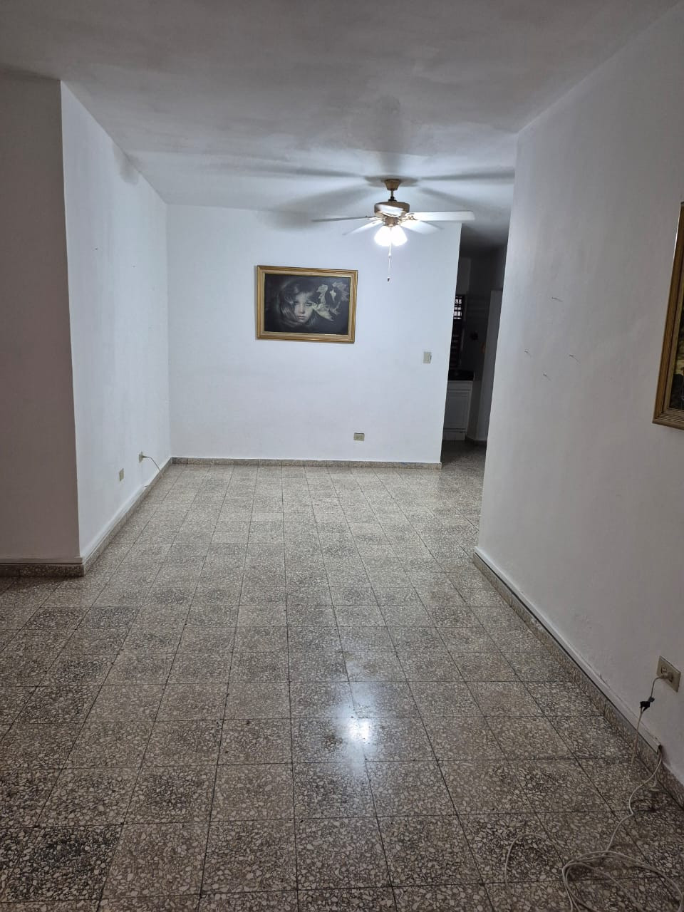 apartamentos - Apartamento en Venta en la Urbanización Fernandez 2H, 2B, 1P, 1re Nivel 4