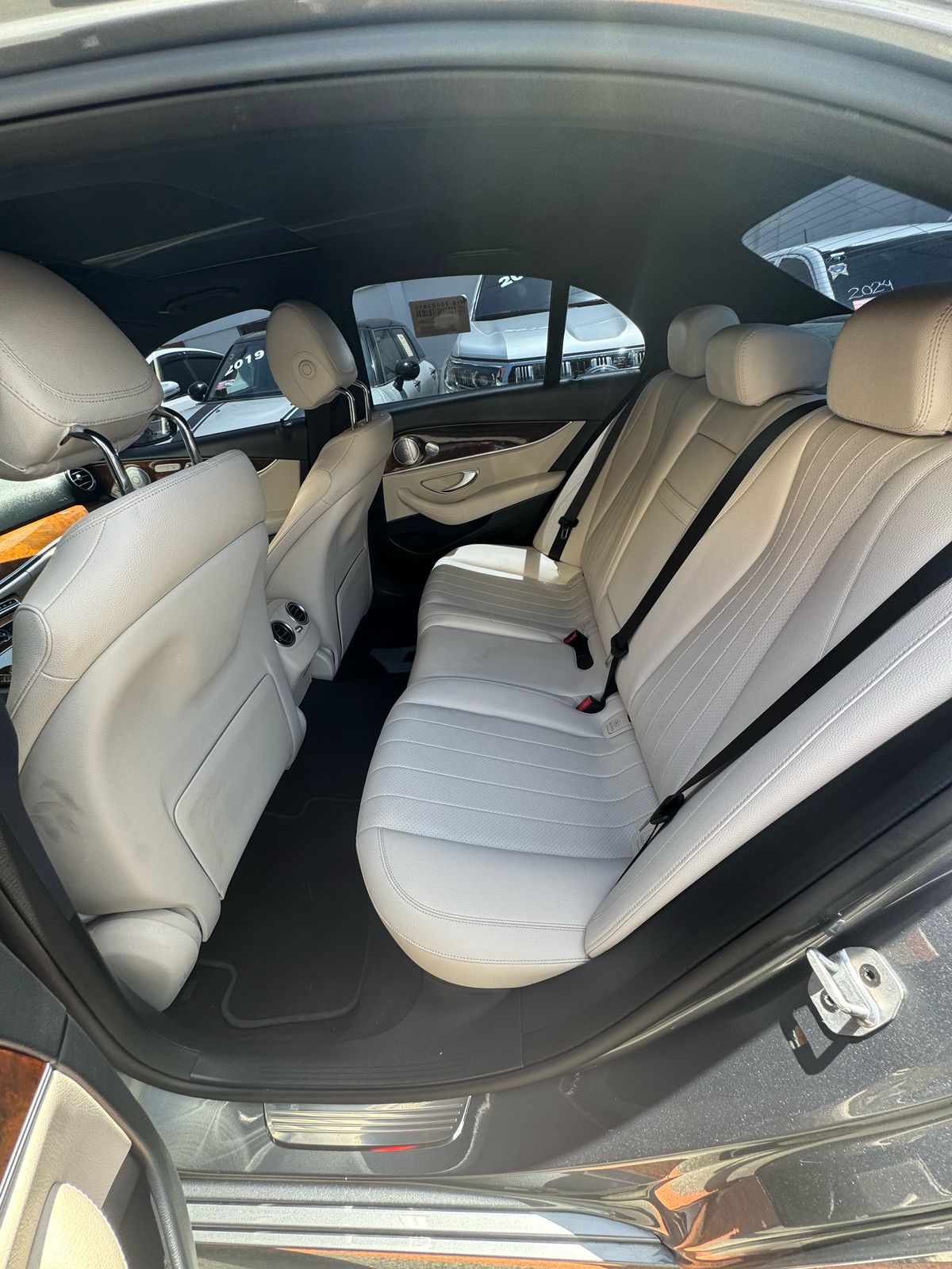 carros - Mercedes Benz E300 6