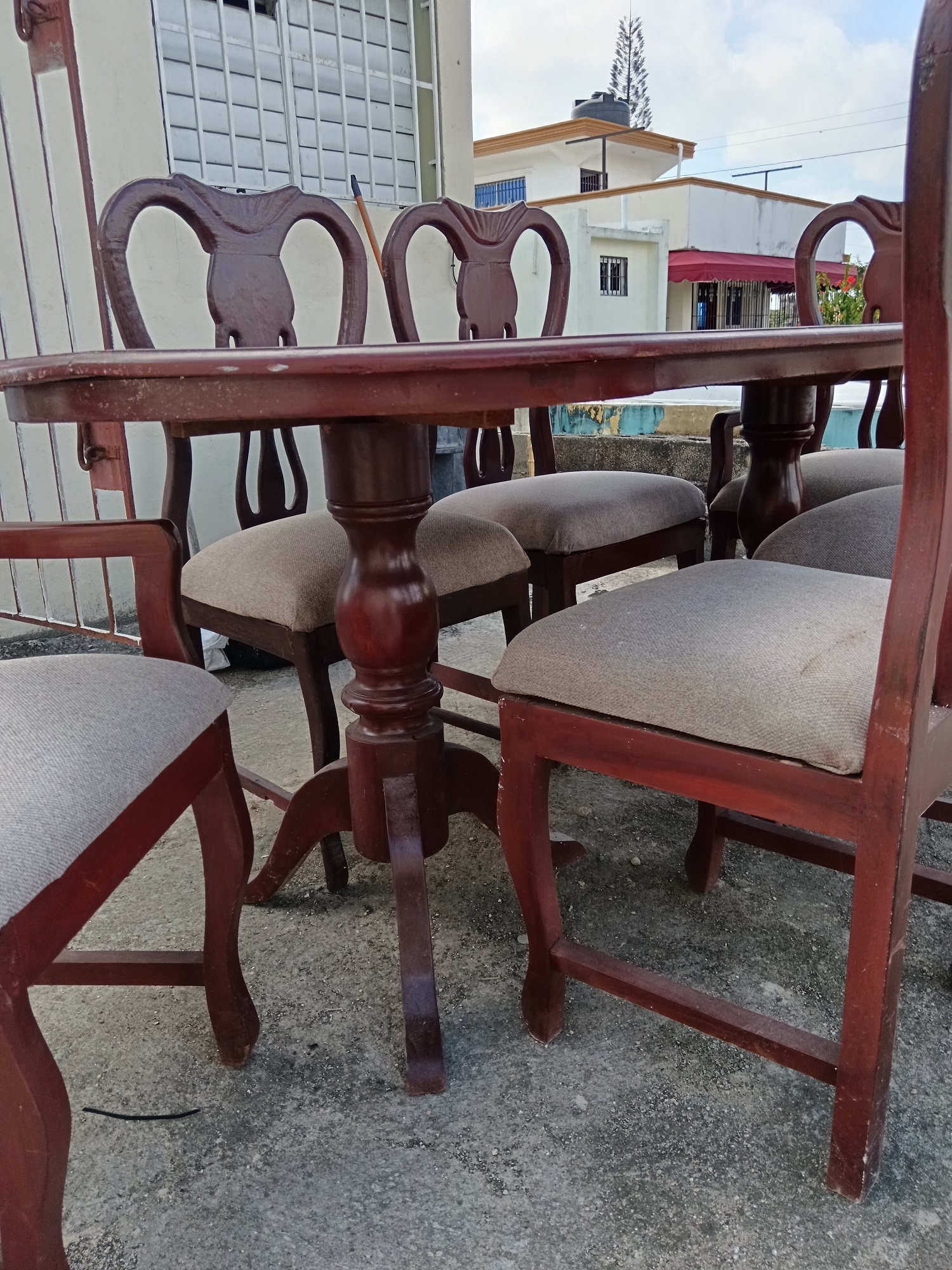 muebles y colchones - comedor en caoba 1