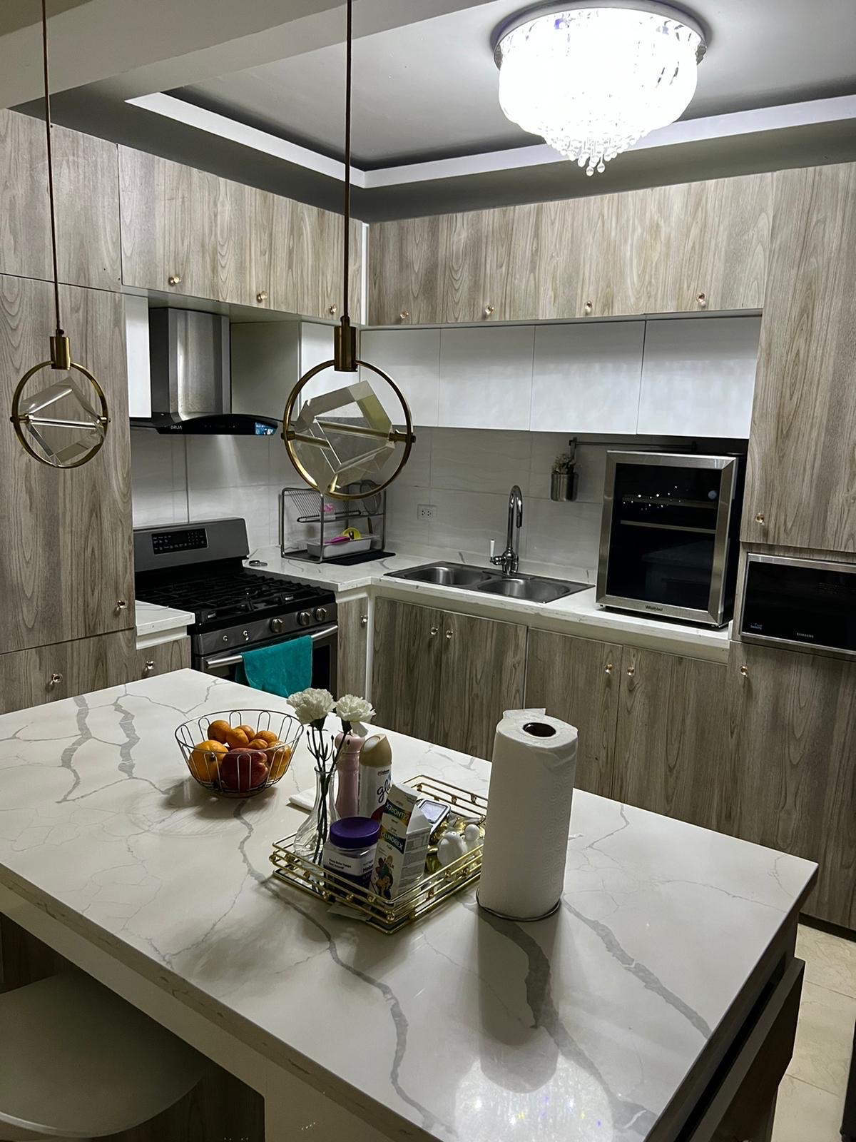 apartamentos - venta de apartamento en Alma Rosa 1 Santo Domingo este con 142mts 9