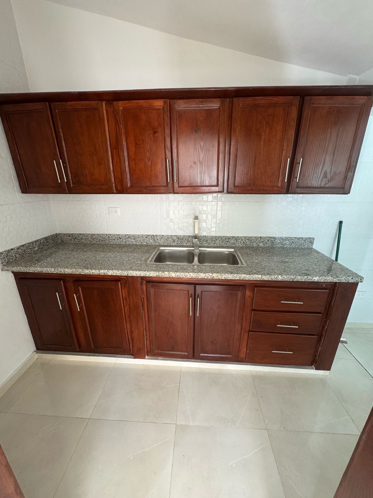 casas - venta de casa en invivienda zona oriental santo Domingo este  7