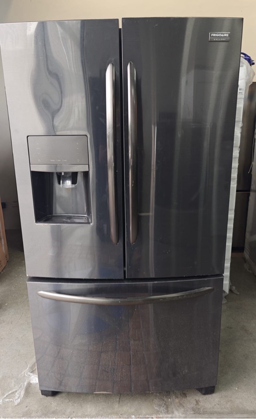 electrodomesticos - Frigidaire con dispensado,Nevera Usada como nueva  2