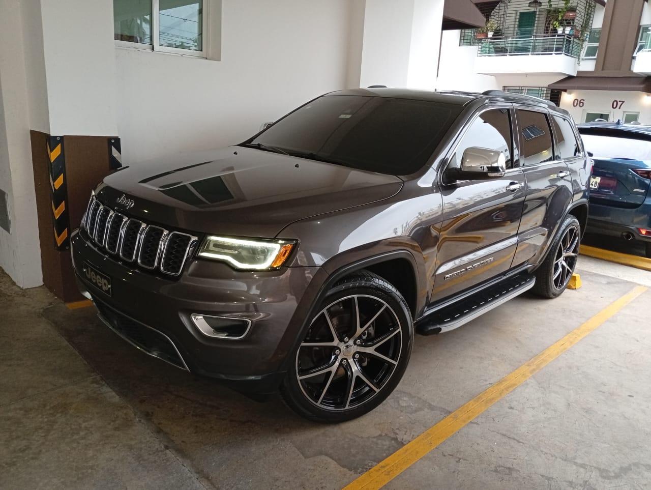 jeepetas y camionetas - Jeep Grand Cherokee Limited 2018 7