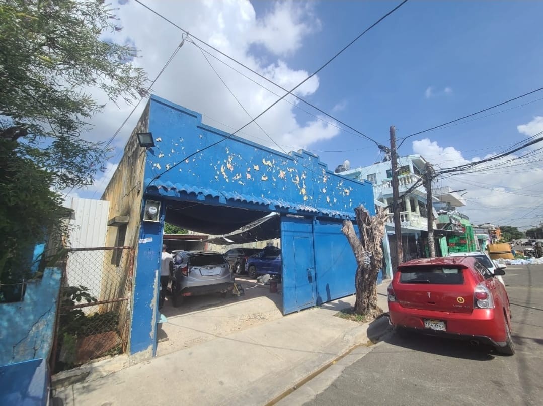 solares y terrenos - VENDO Solar Con Mejora Construida Para Negocio en Villa Consuelo CODIGO: PD229 1