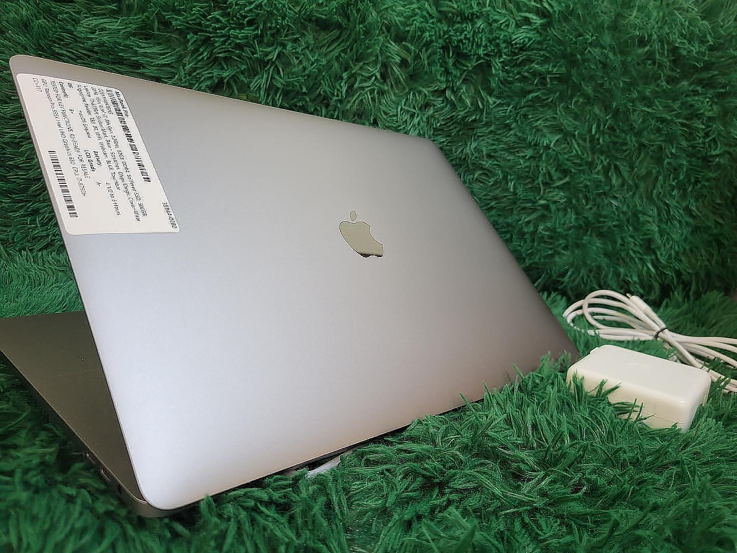 computadoras y laptops - Macbook Pro 2018((32GB RAM 2