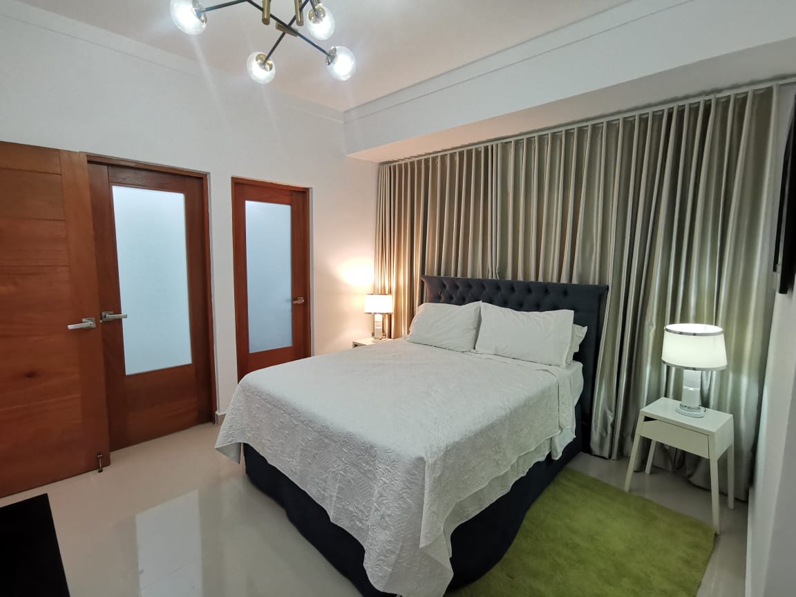 apartamentos - ALQUILO APARTAMENTO AMUEBLADO EVARISTO 9
