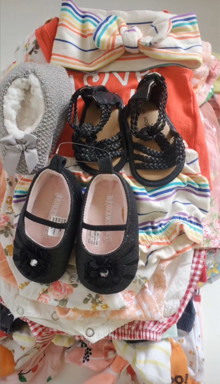 ropa y zapatos - Lote de ropa de 100 piezas niña 0-6 meses 8500 1