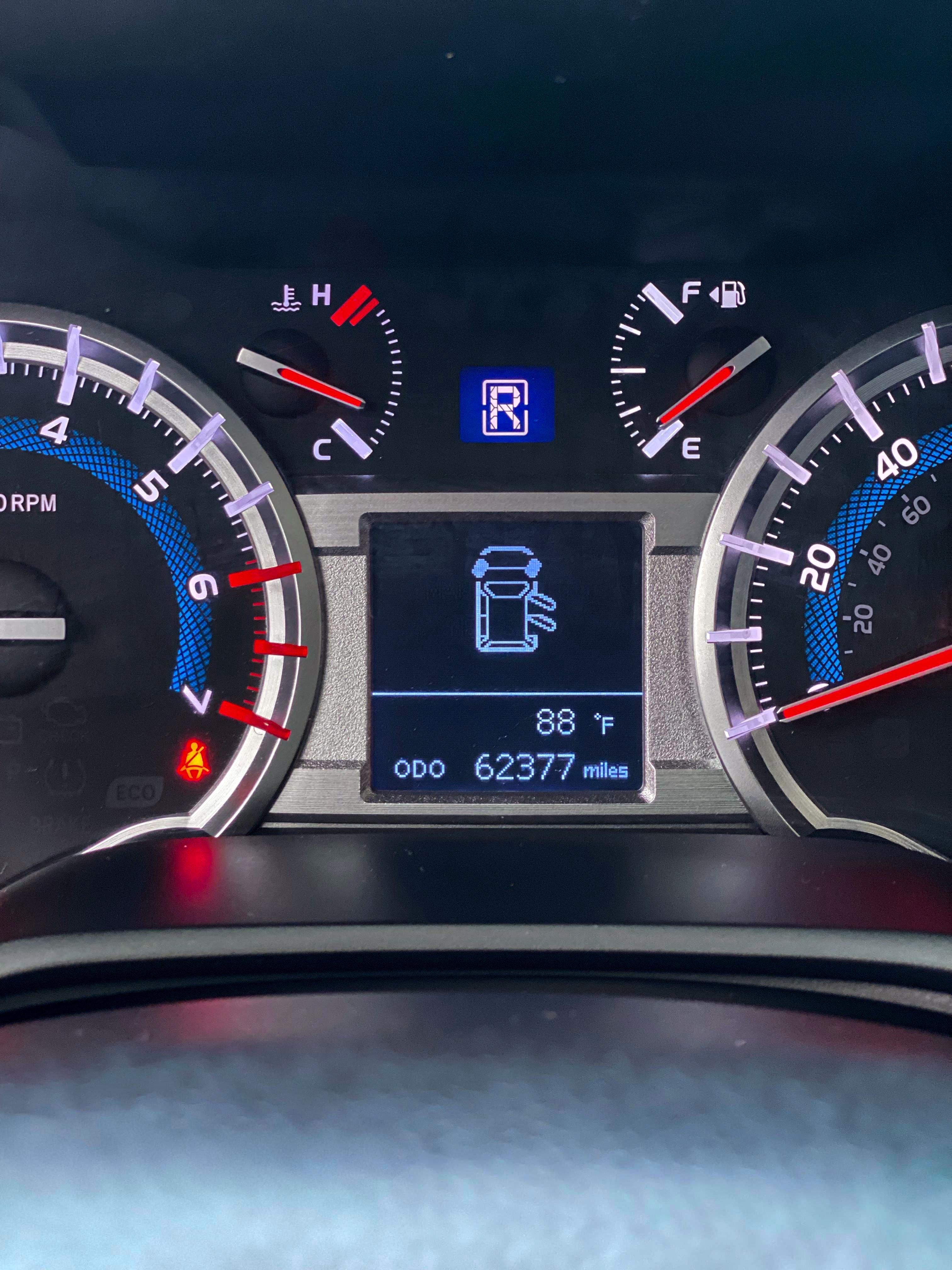 jeepetas y camionetas - Toyota 4Runner SR5 4WD 2019 NO IMPORTA EL CRÉDITO  7