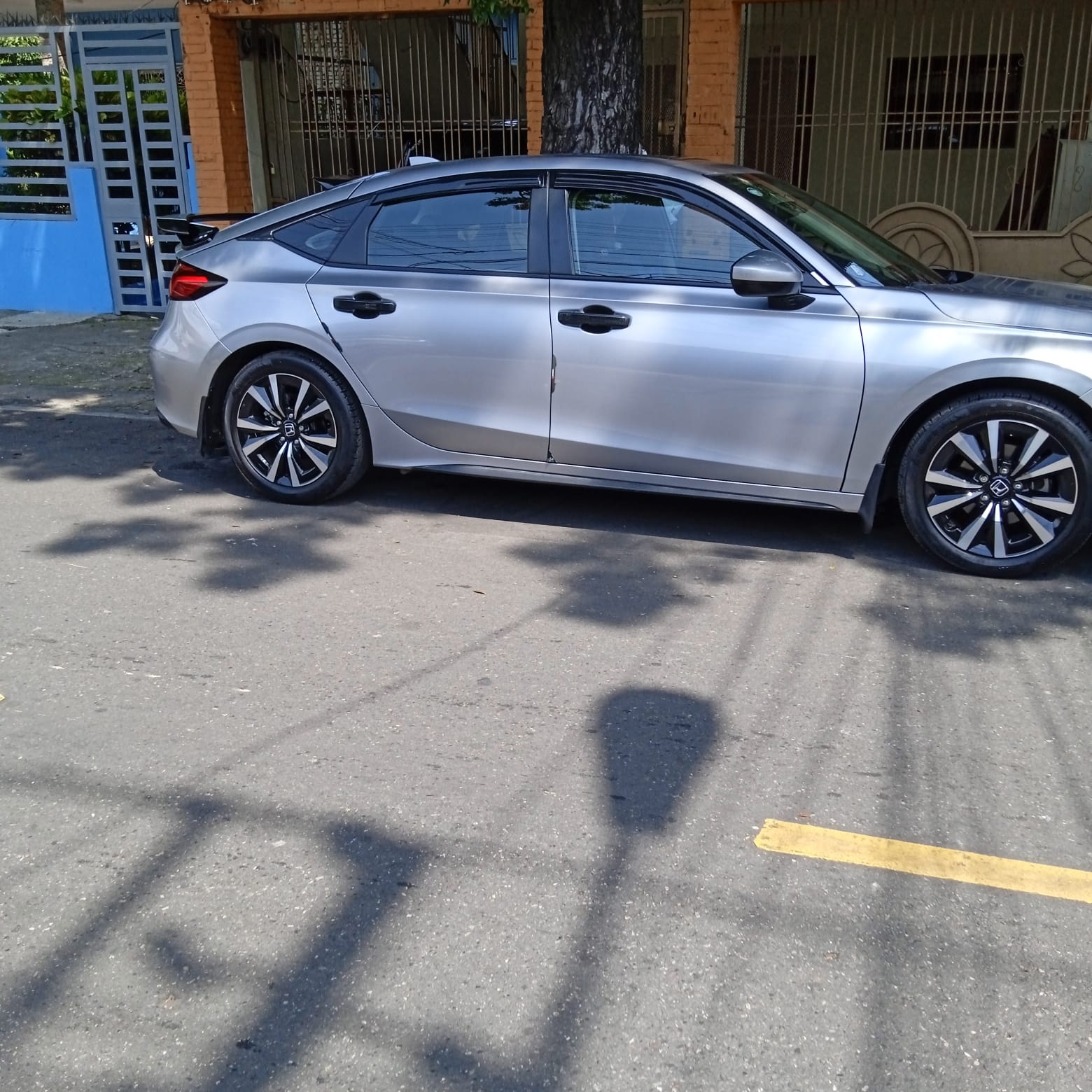 carros - Honda Civic hatchback 2022 el más full  5