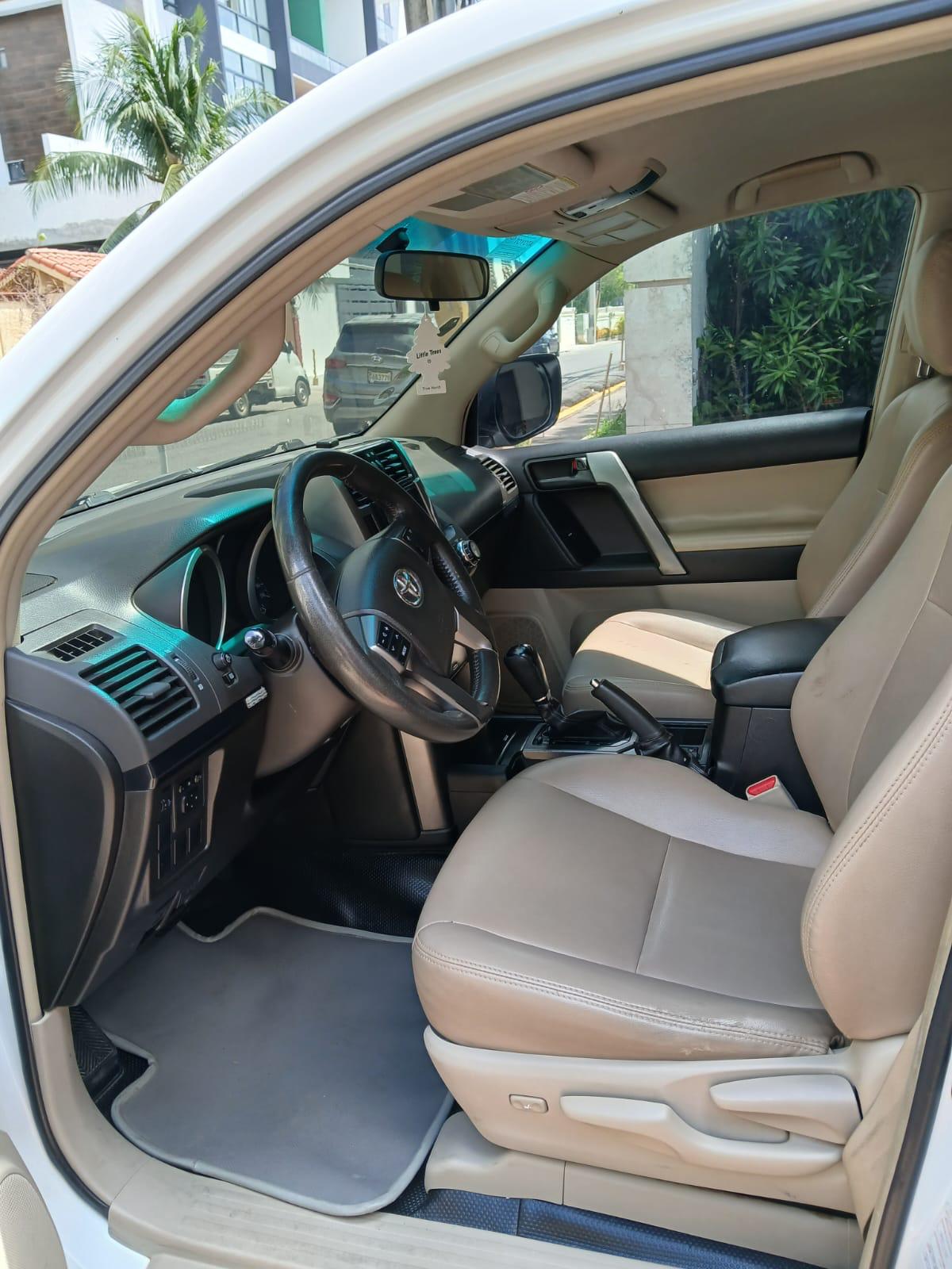 jeepetas y camionetas - Toyota land cruicer prado 2010 5