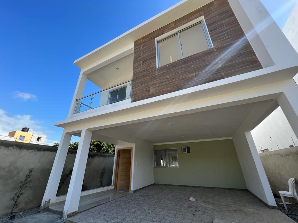 casas - Venta de casa en la autopista de san Isidro avenida ecológica  0