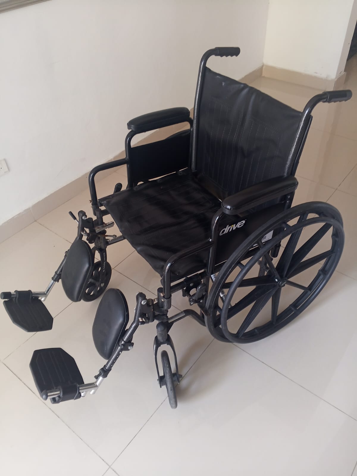 Salud y Equipamiento Médico - Silla De Ruedas