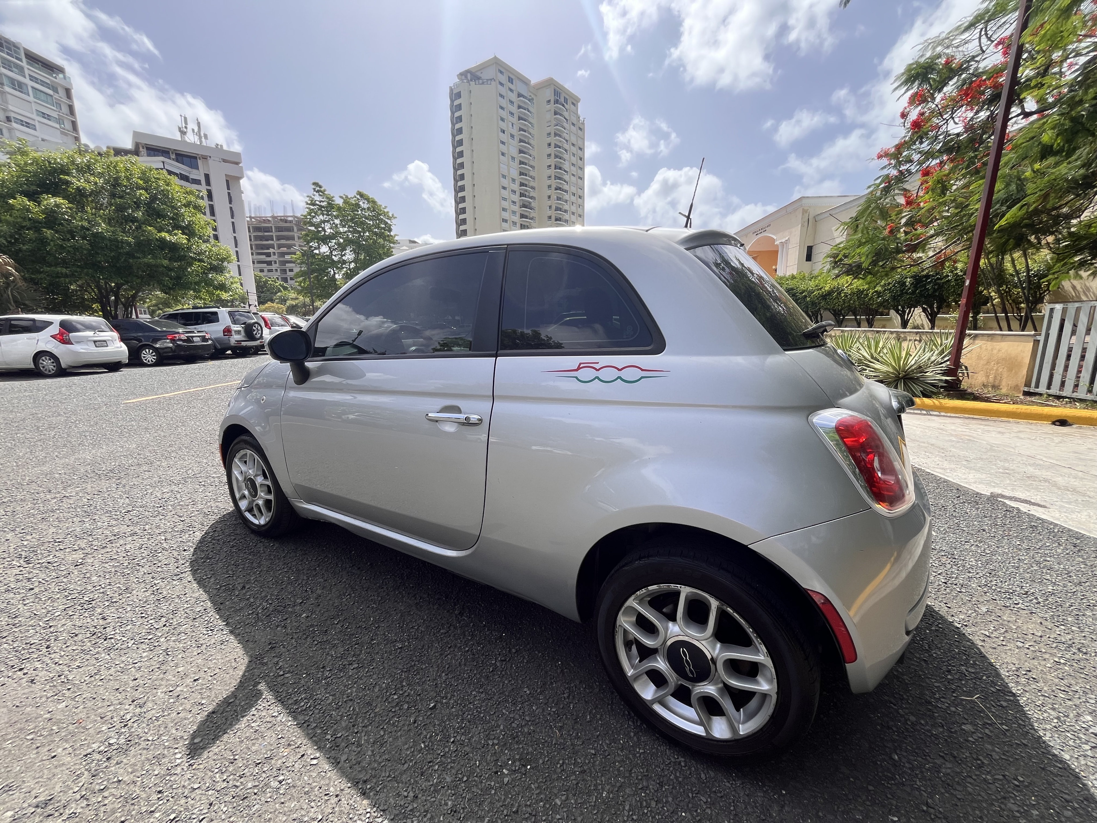 carros - Fiat 500 año 2012 3