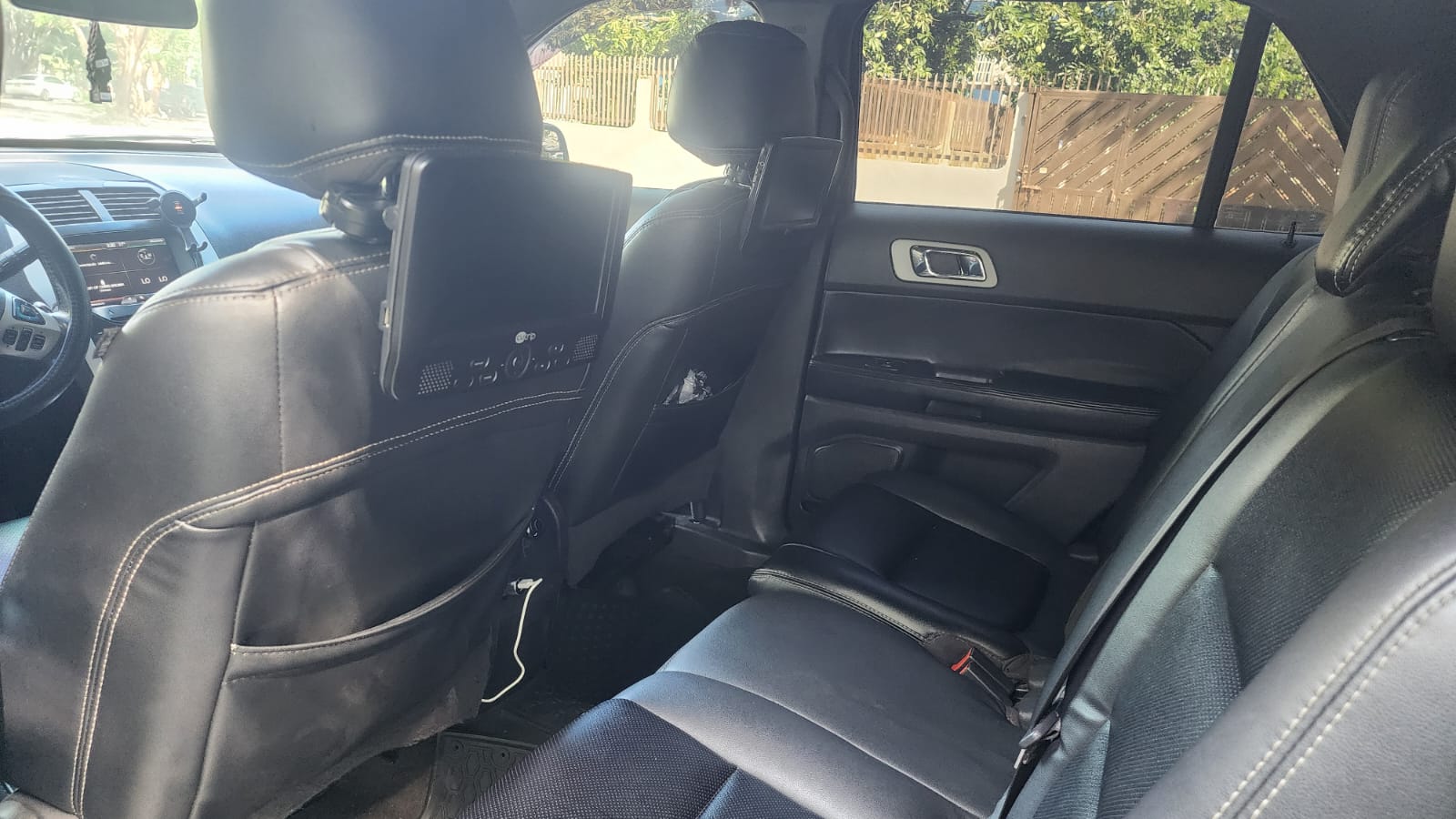 jeepetas y camionetas - Ford explorer 2013 XLT 4x4 la más full  7