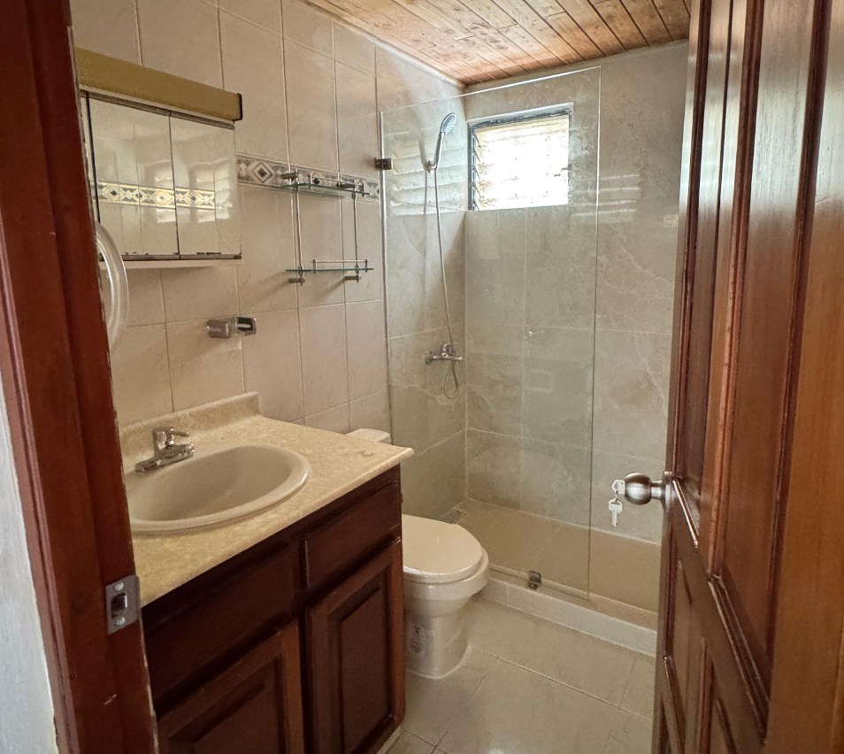 apartamentos - Apartamento en alquiler en Evaristo Moralee 4