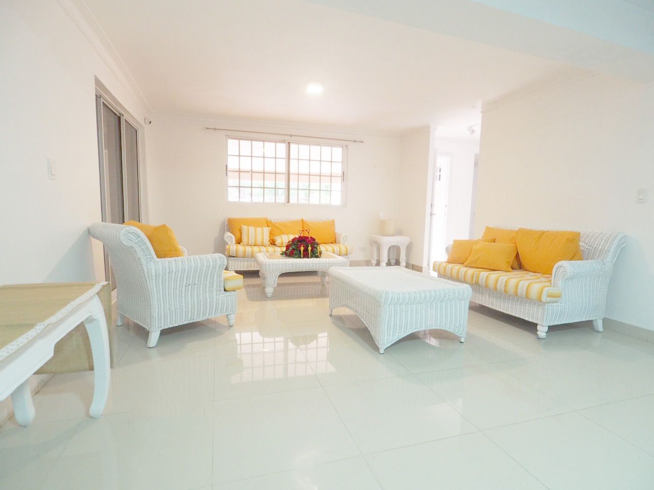 casas - Cerros de Altos de Arroyo Hondo lll de 6 habitaciones 6 parqueos patio 4
