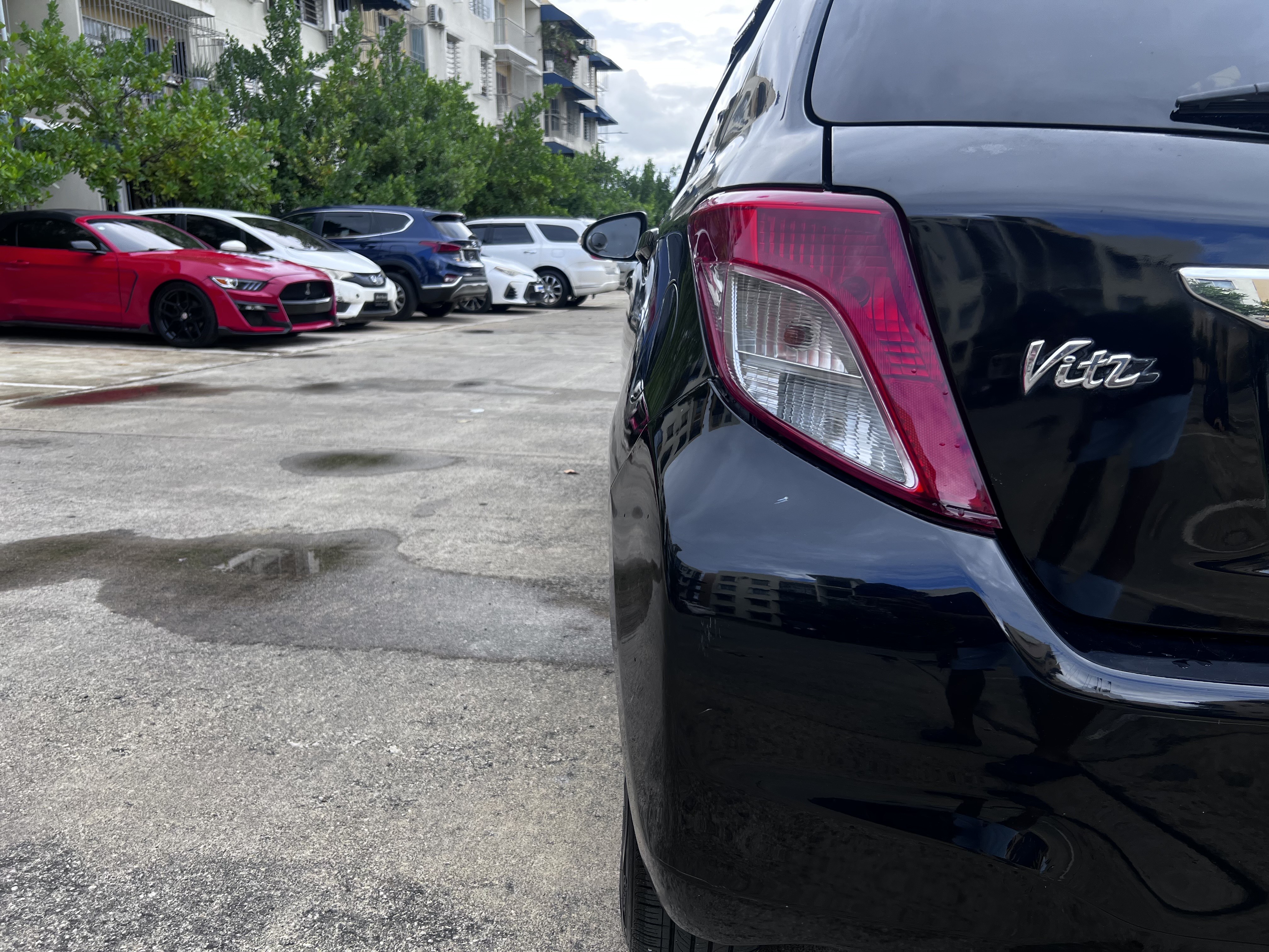 carros - TOYOTA VITZ 2013 8