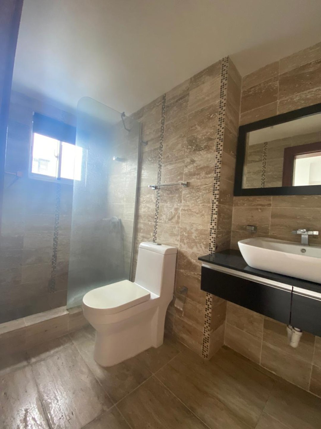 apartamentos - Alquilo apartamento en Serralles con línea blanca 5