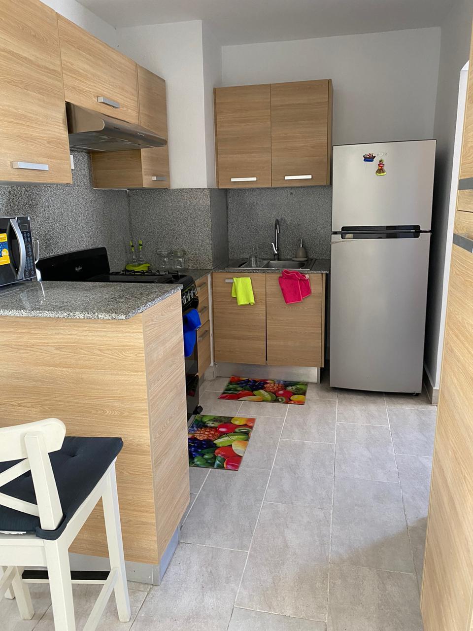 apartamentos - Se Vende Apartamento en Riviera Colonial Amueblado  7