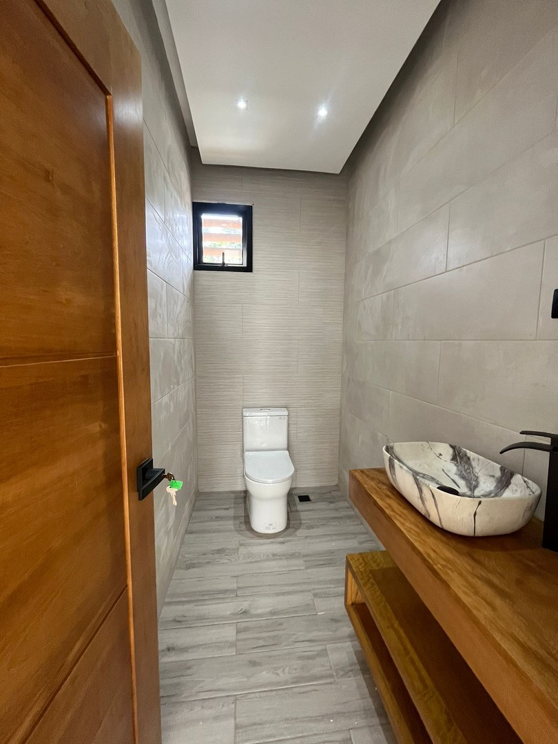casas - Preciosa Casa Recien Construida en Proyecto Cerrado  4