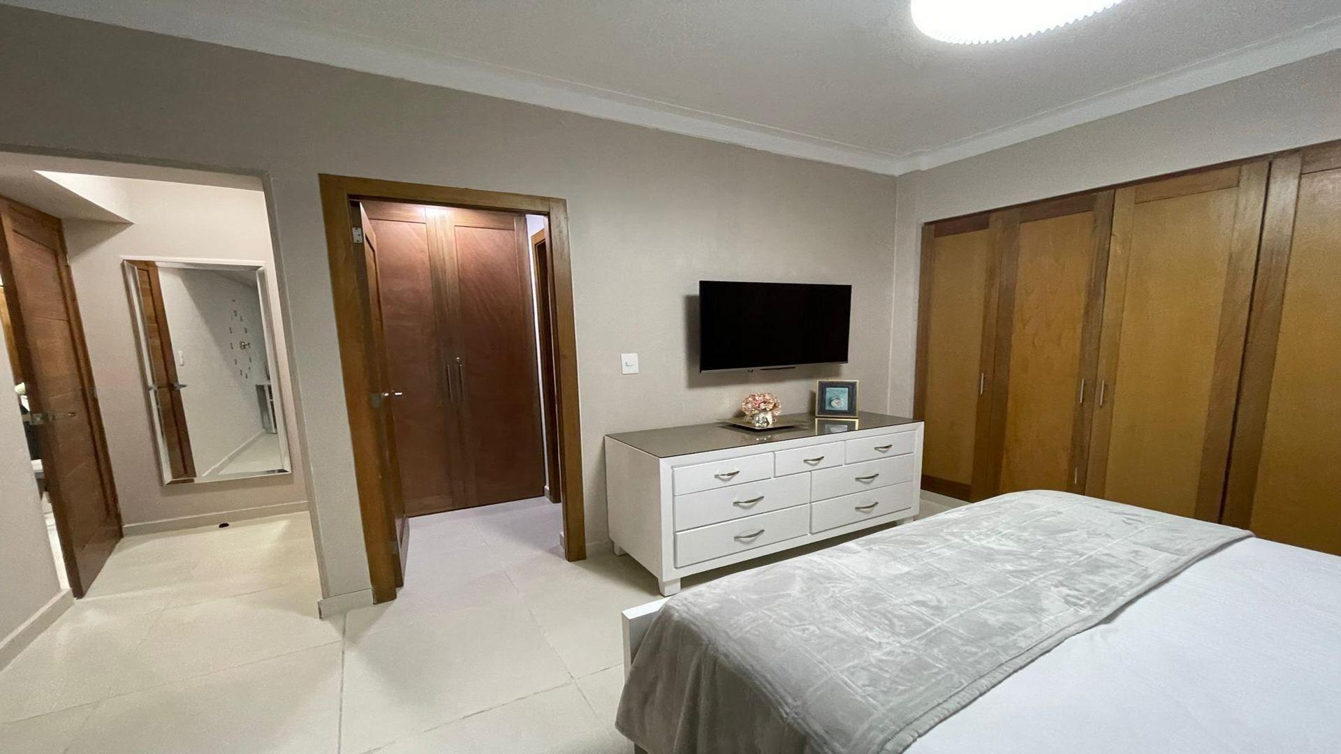 apartamentos - VENDO apartamento amueblado en El Millón 3