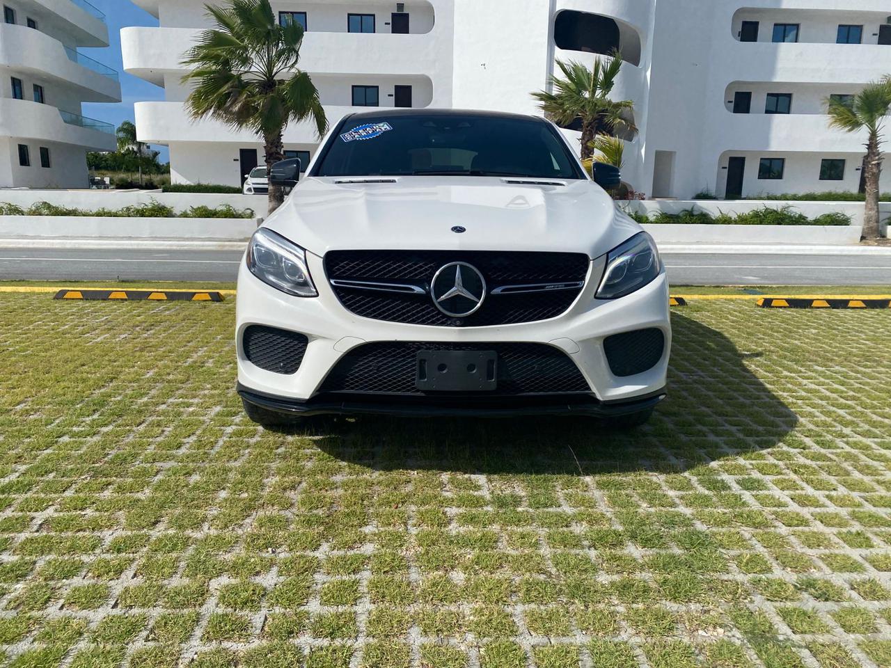 jeepetas y camionetas - Mercedes Benz GLE 43 AMG 2018 Recien Importada 1