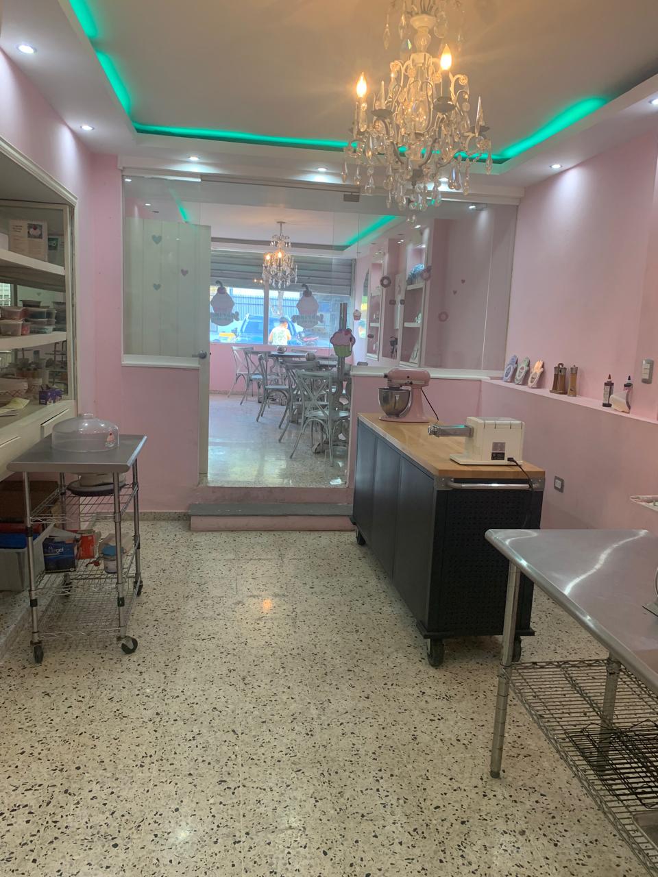 oficinas y locales comerciales - Local, Restaurante, Reposteria, Bella Vista 0