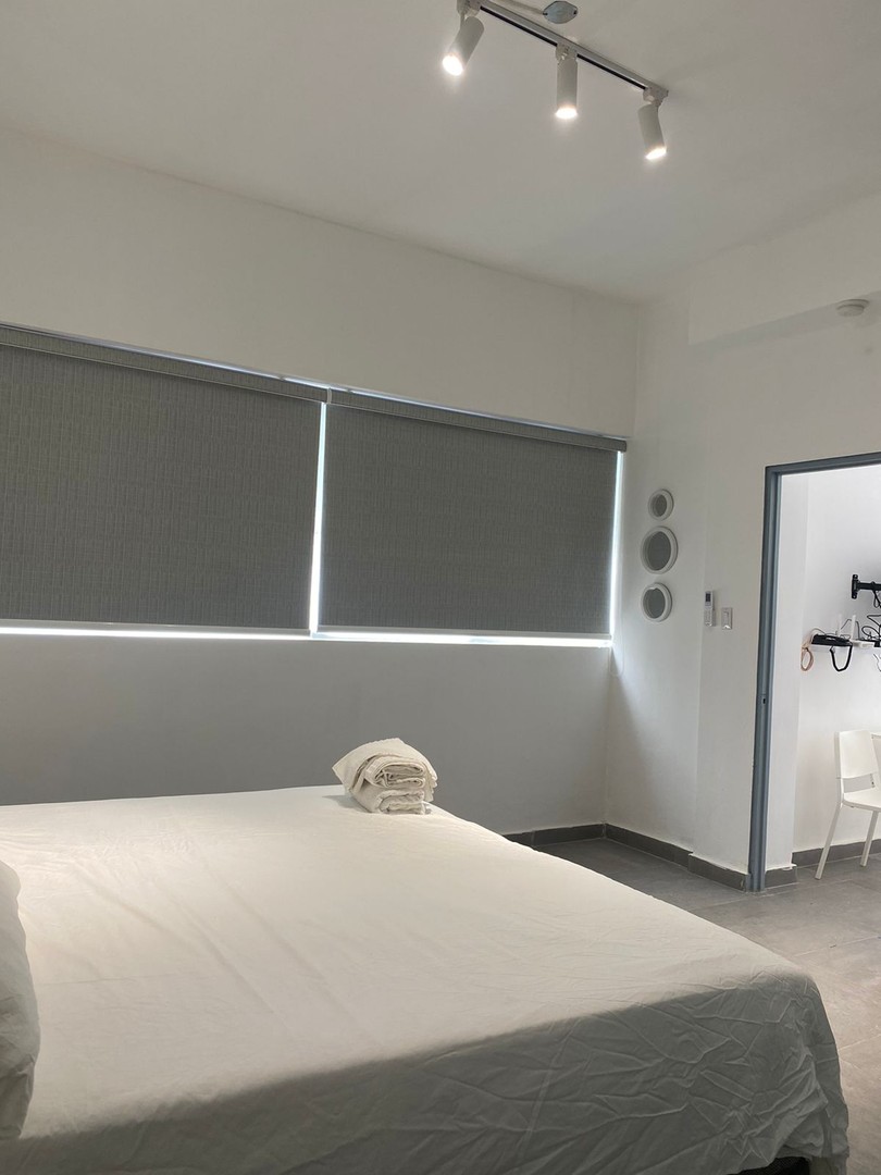 apartamentos - Alquiler Apartamento Amueblado de 1 Habiación con Balcón, Zona Colonial 4
