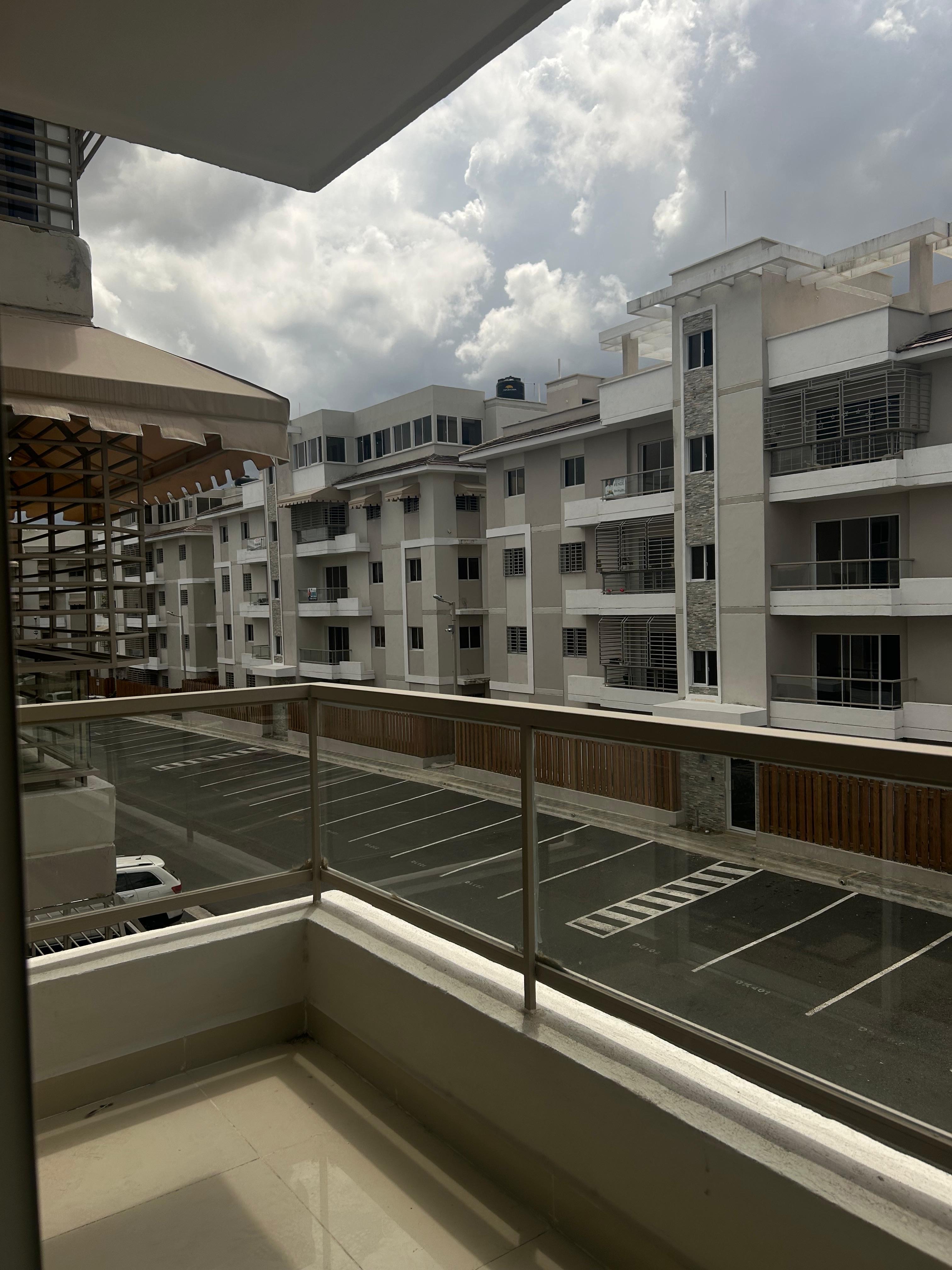 apartamentos - venta de apartamento de 2 habitaciones en la Avenida Monumental  9
