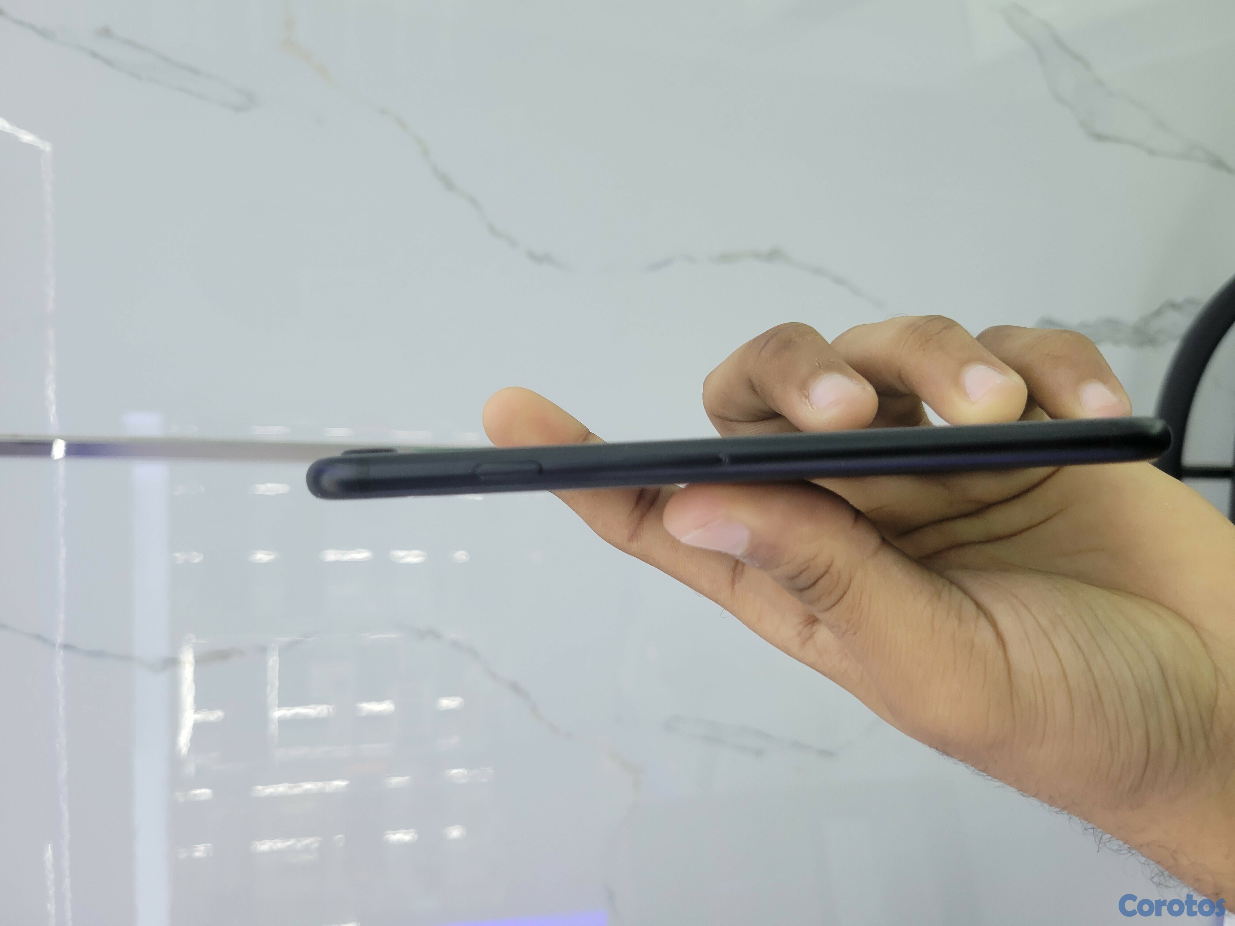 celulares y tabletas - iPhone SE de 128gb  3