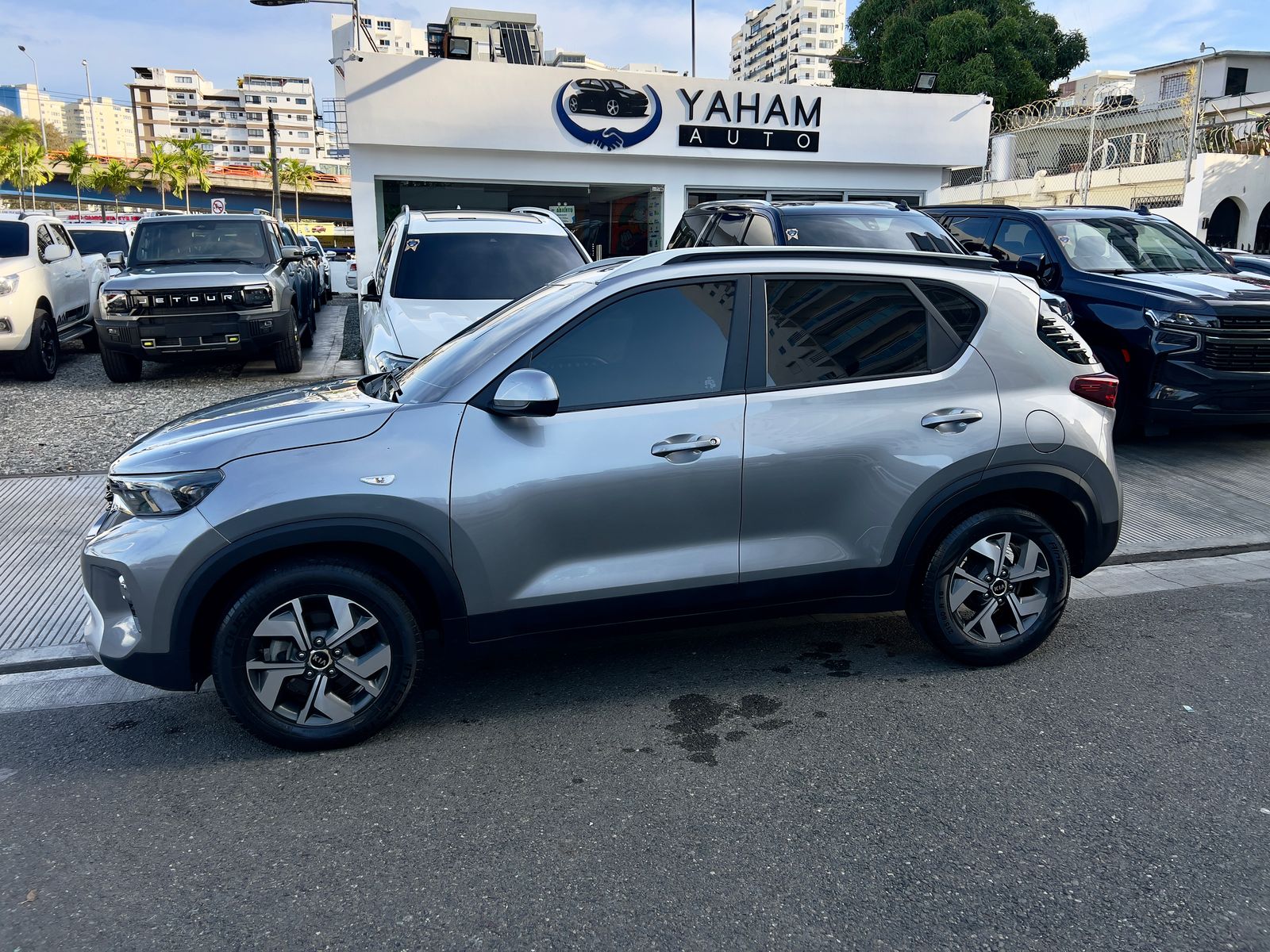 jeepetas y camionetas - KIA SONET 2022 4