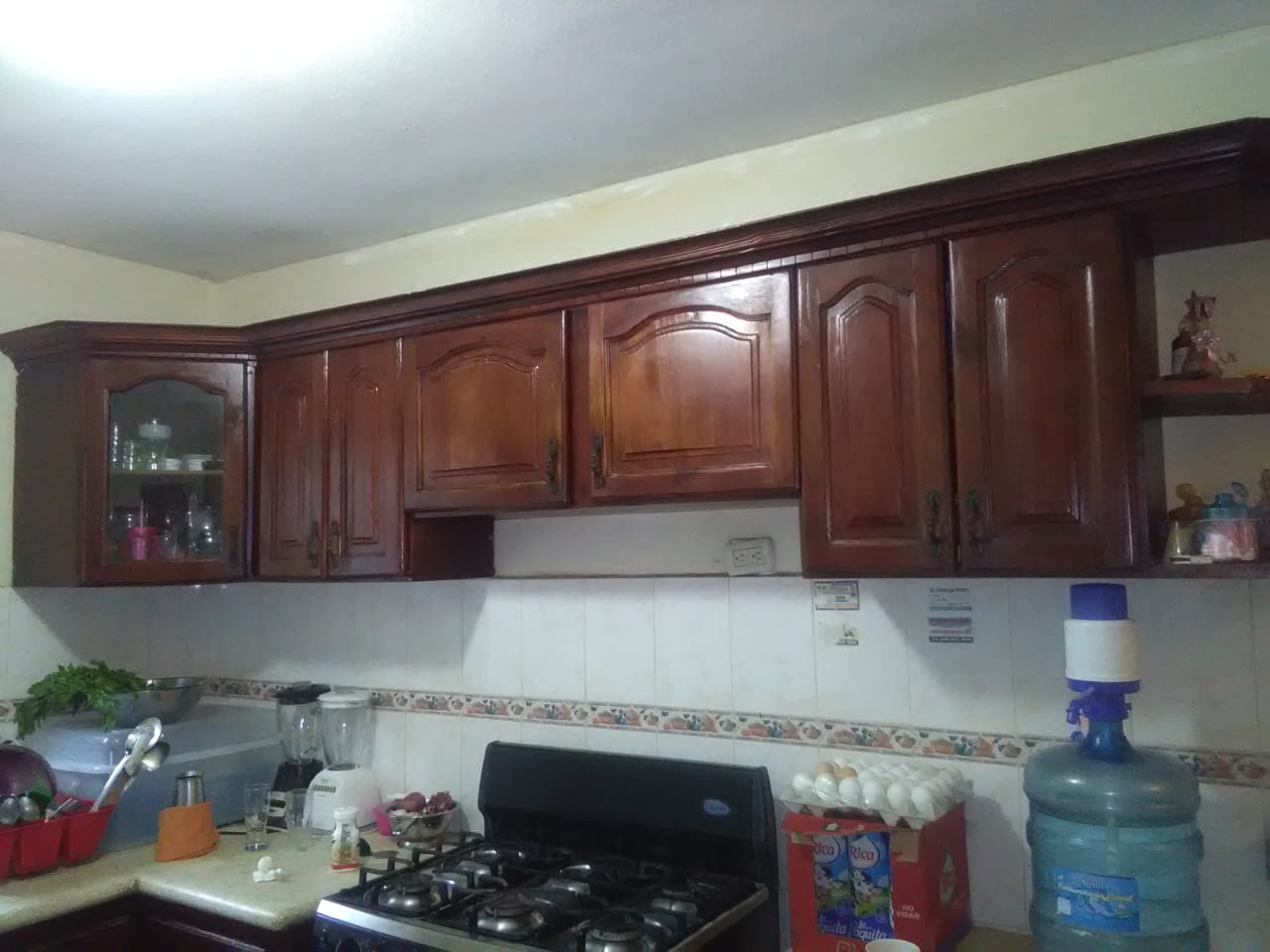 muebles y colchones - Gabinetes de cocina a la medida 