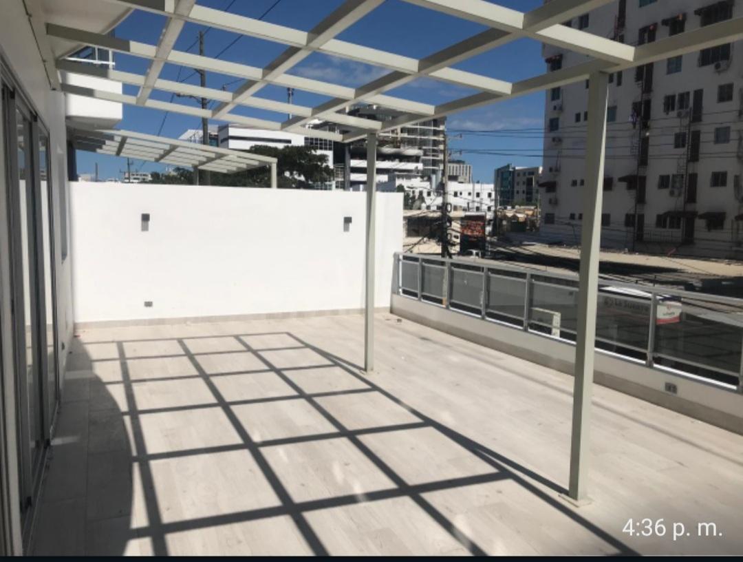 apartamentos - Lujoso Apto Evaristo Morales 4
