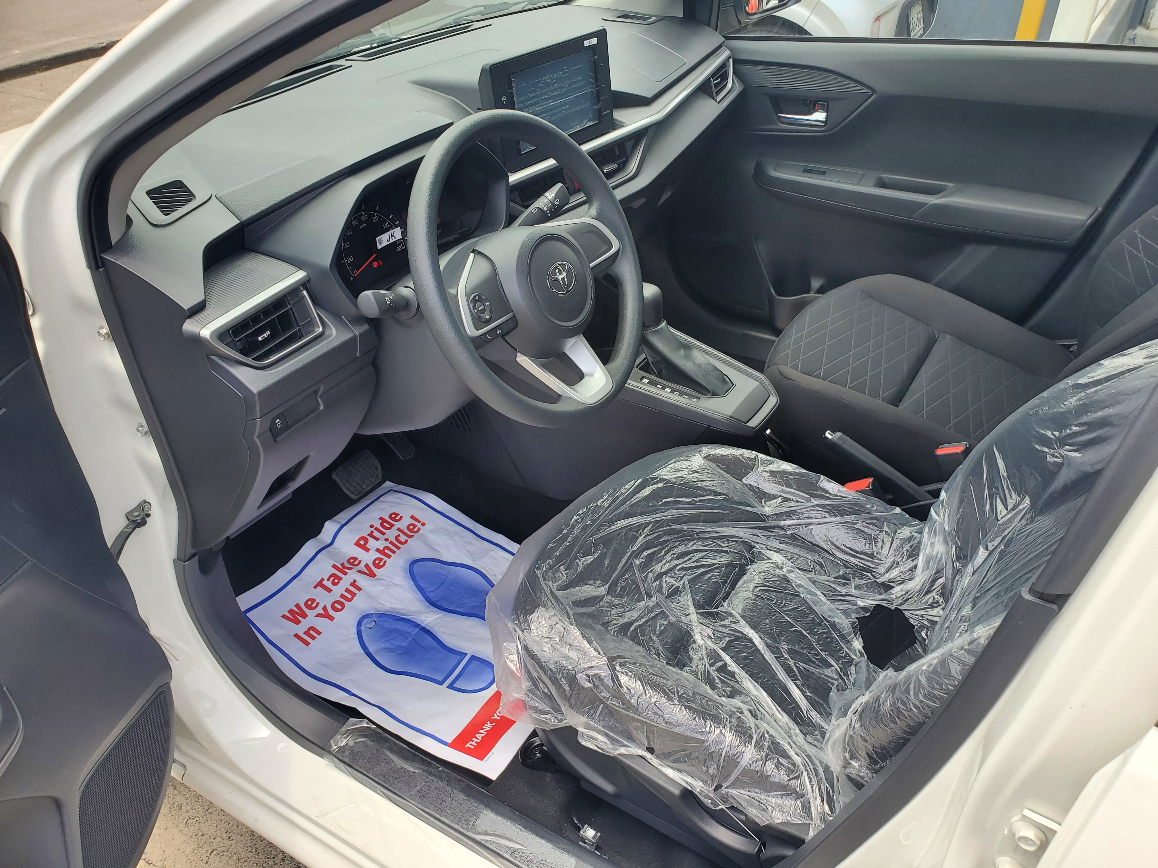 carros - Toyota Agya año 2024 0 kms
Sin uso Nuevo!
 6