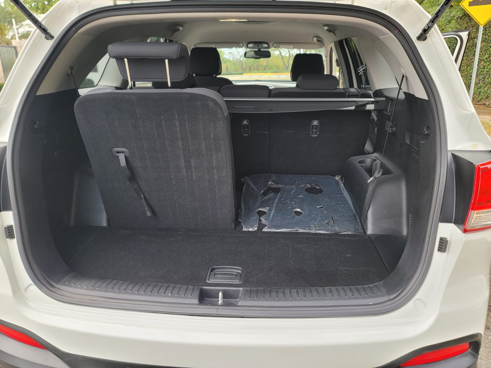 jeepetas y camionetas - SE VENDE KIA SORENTO 2017 4