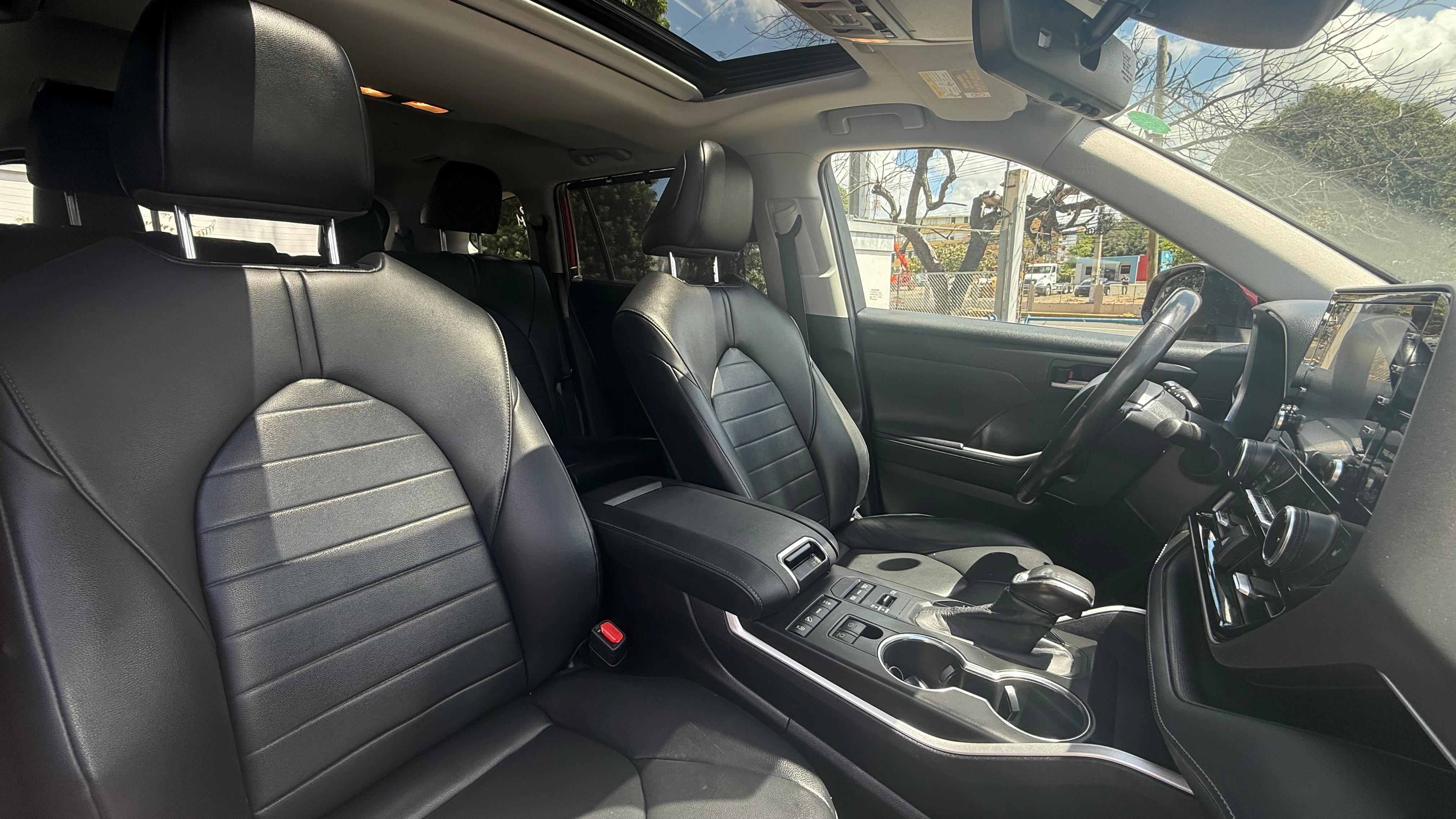 jeepetas y camionetas - Toyota higlander xle 2020 6