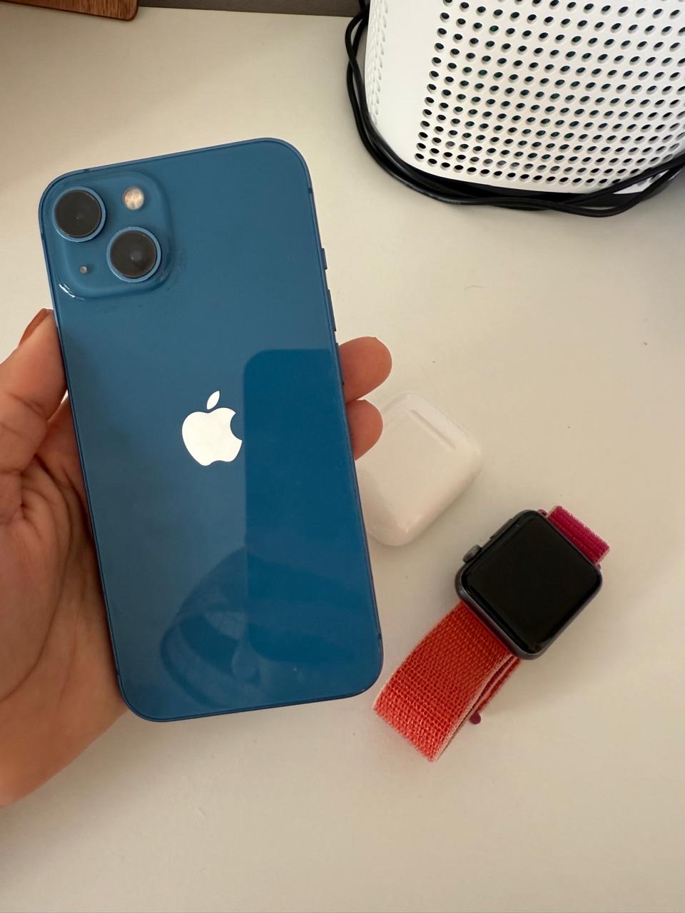 celulares y tabletas - Iphone 13 de 128gb + Airpods + Apple Watch 1 5