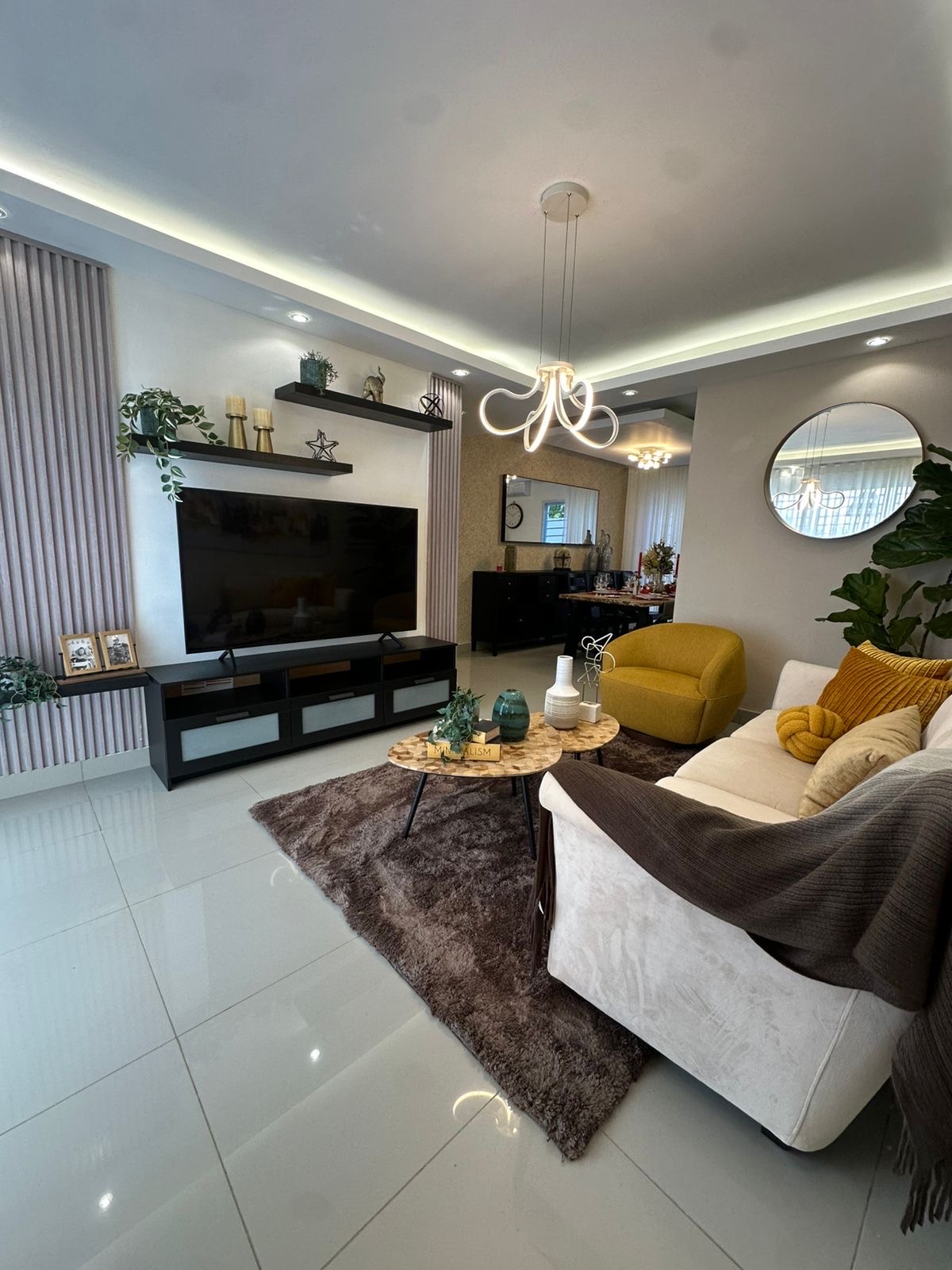 apartamentos - venta de apartamento con piscina y línea blanca en la autopista de san Isidro 