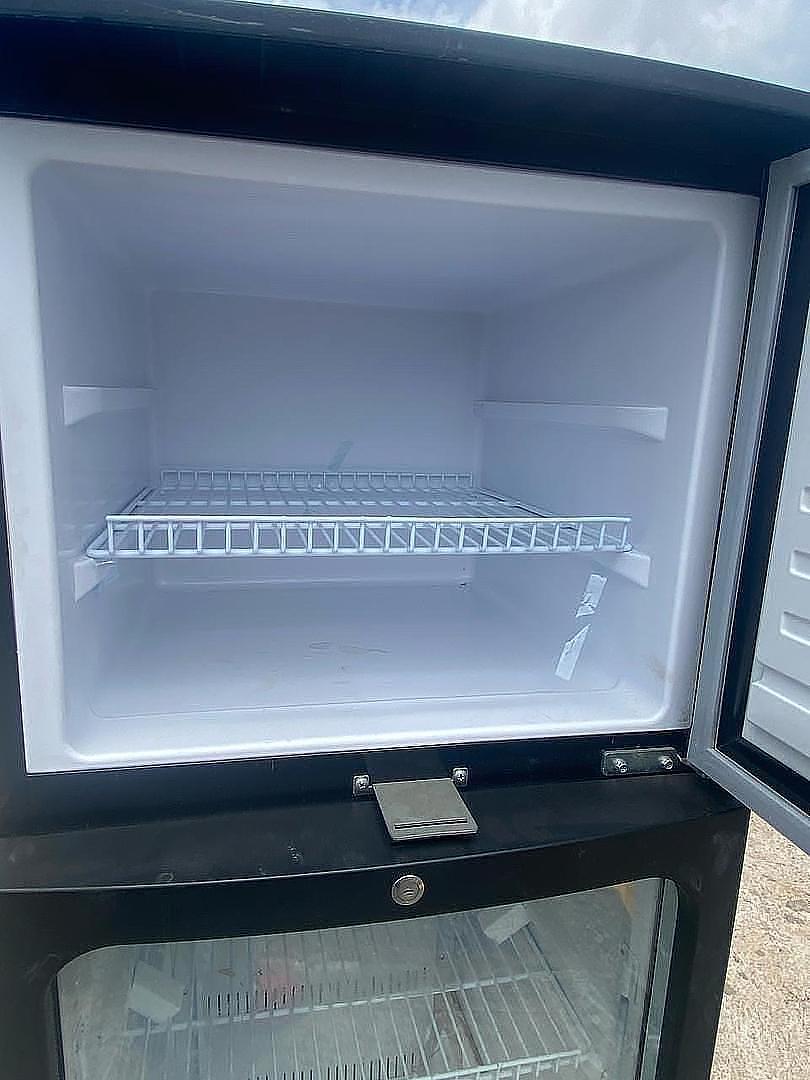 equipos profesionales - exhibidor tipo freezer (Nuevo)  3