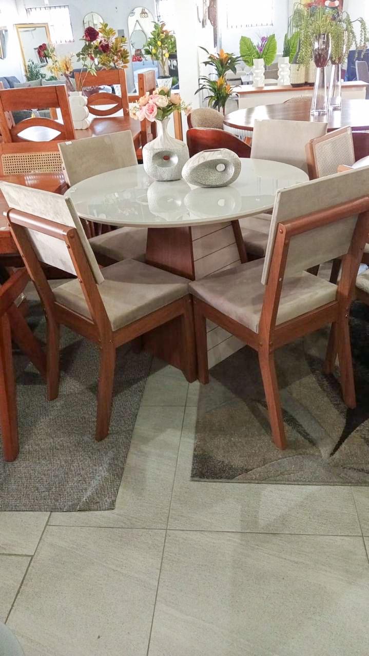 muebles y colchones - Venta de juego de comedor de 4 sillas  0