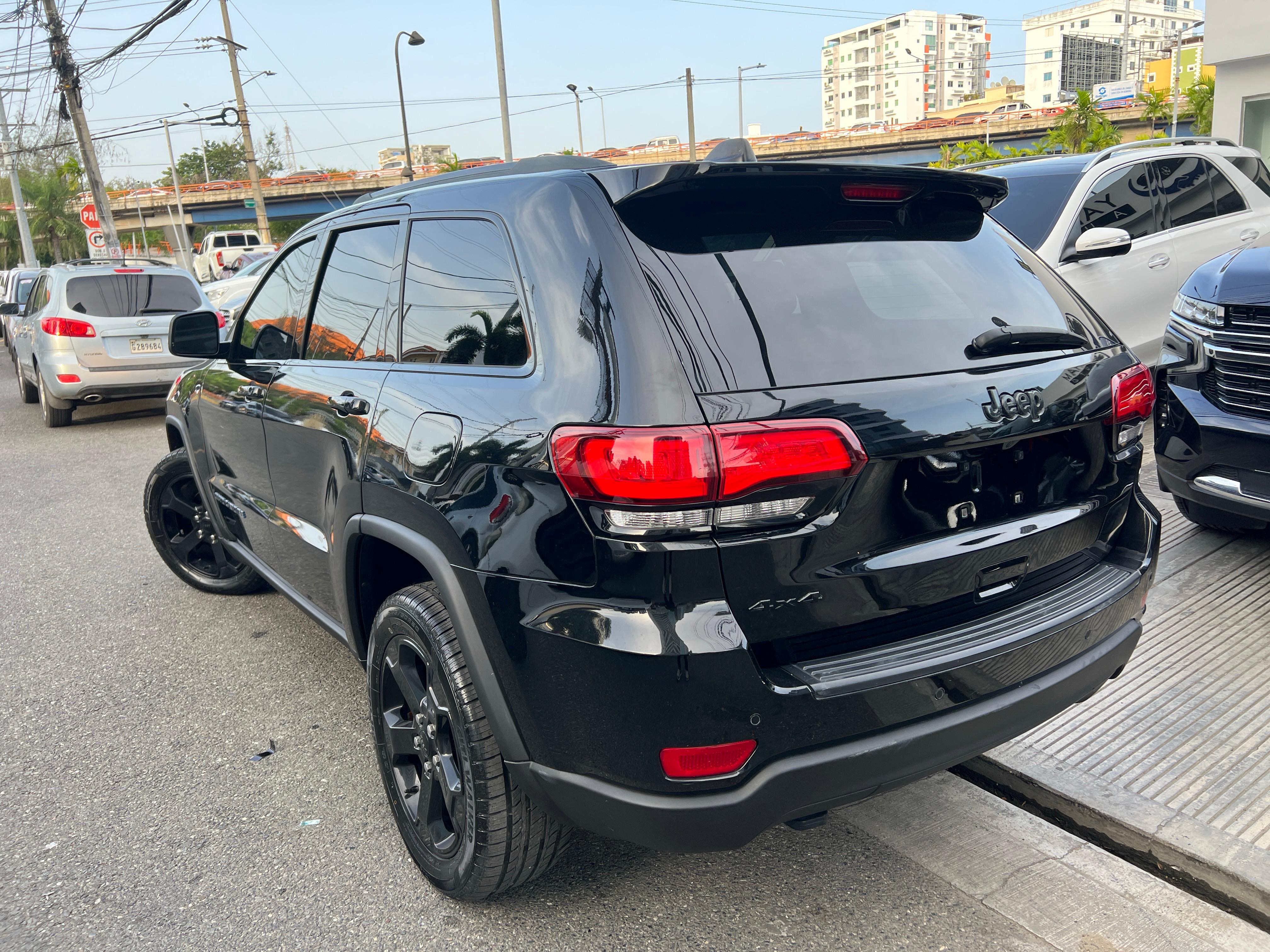 jeepetas y camionetas - JEEP GRAND CHEROKEE UPLAND 2018 6