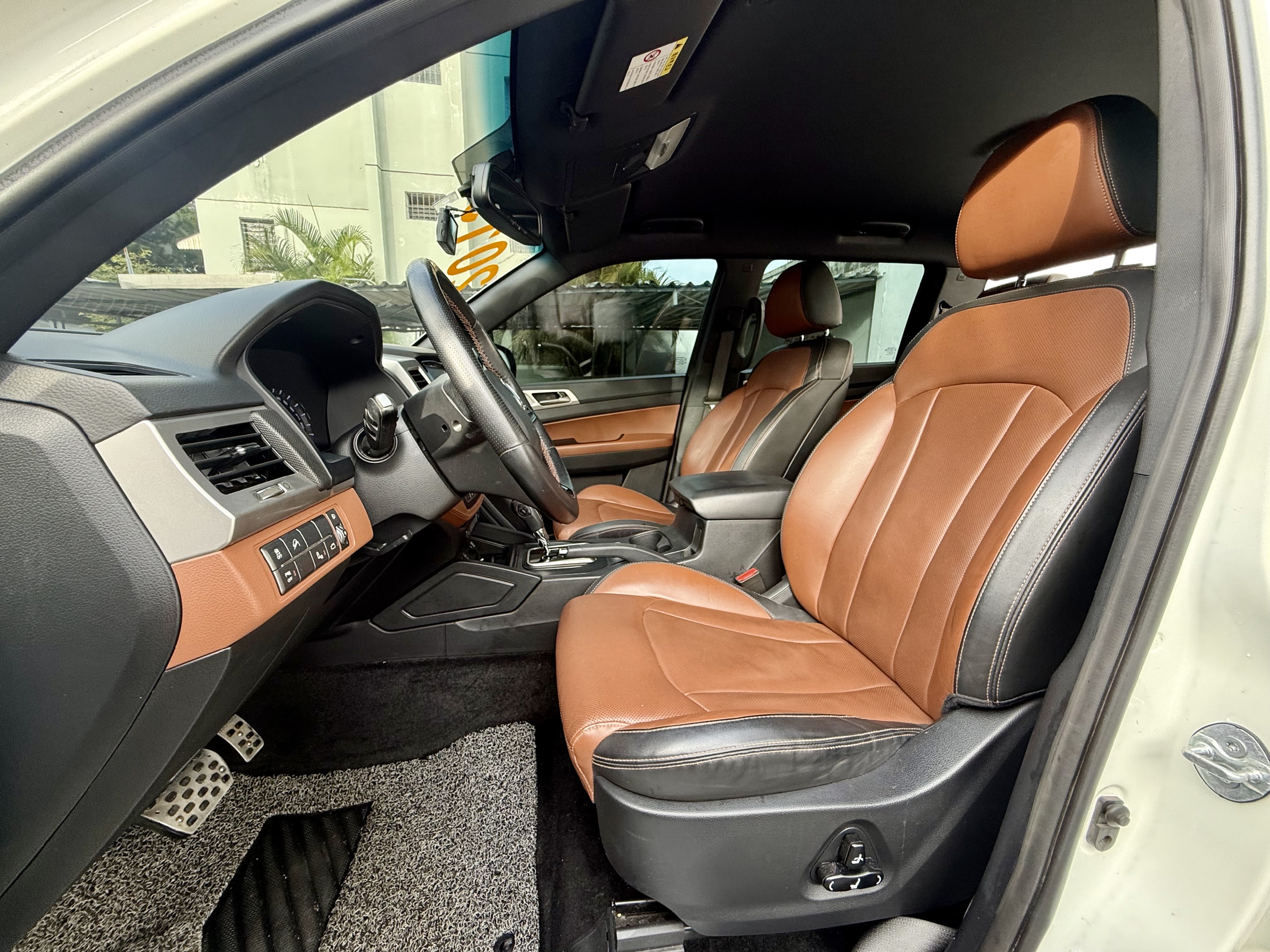 jeepetas y camionetas - KGM REXTO SPORTS (MUSSO) 2019 5