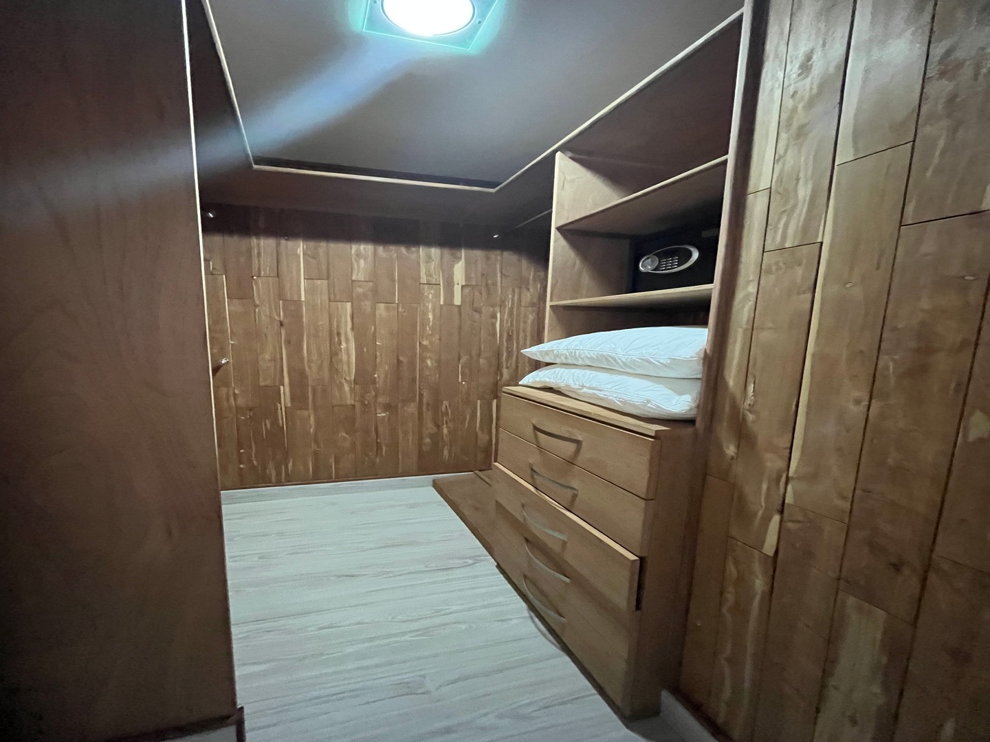 apartamentos - Apartamento En Alquiler En Piantini Amueblado De Dos Habitaciones 9