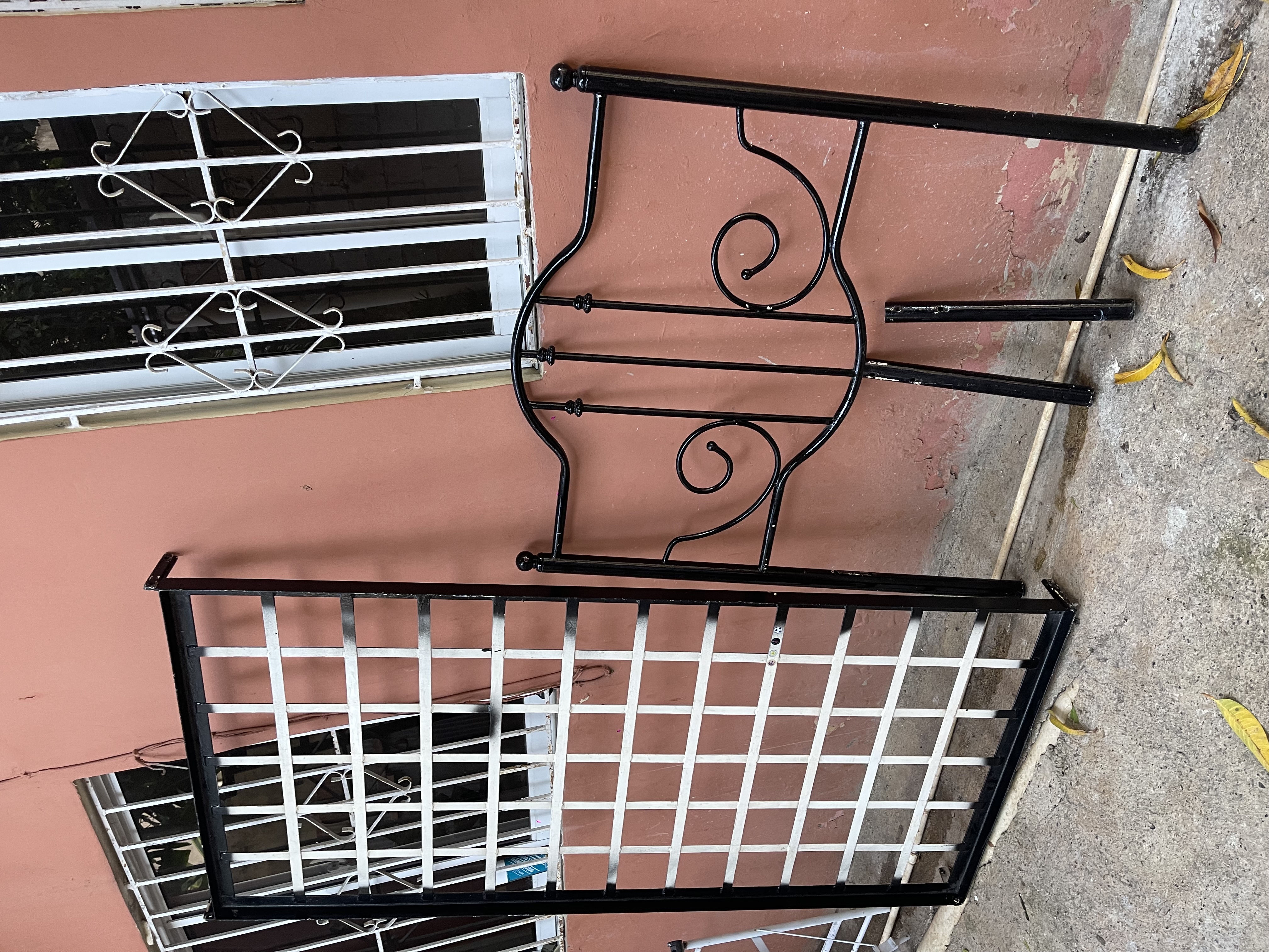 muebles y colchones - Cama base de Hierro  0