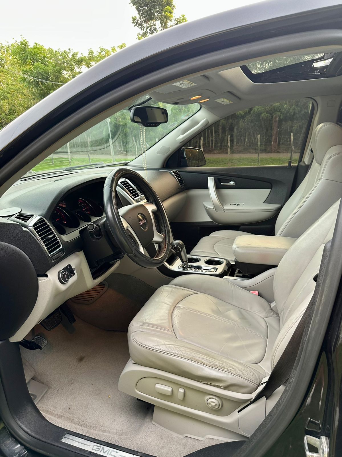 jeepetas y camionetas - gmc acadia 2008 5